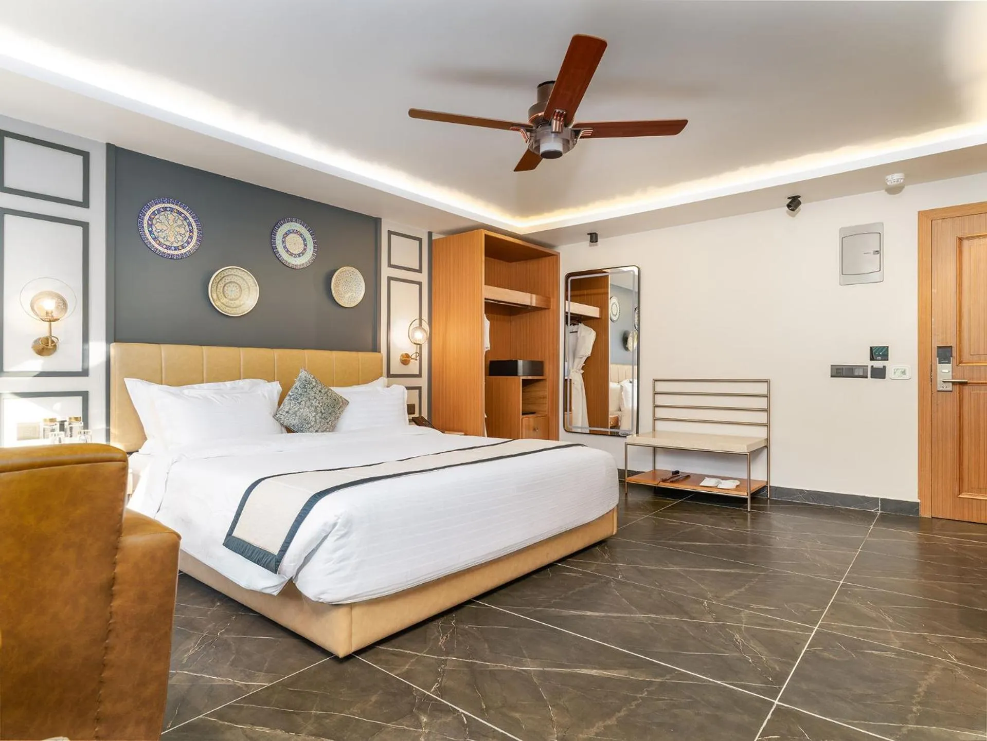 Bedroom, Bed in The Vale Lodge