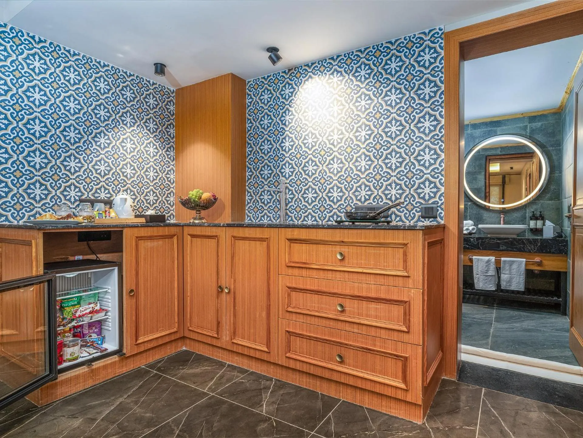 Bedroom in The Vale Lodge