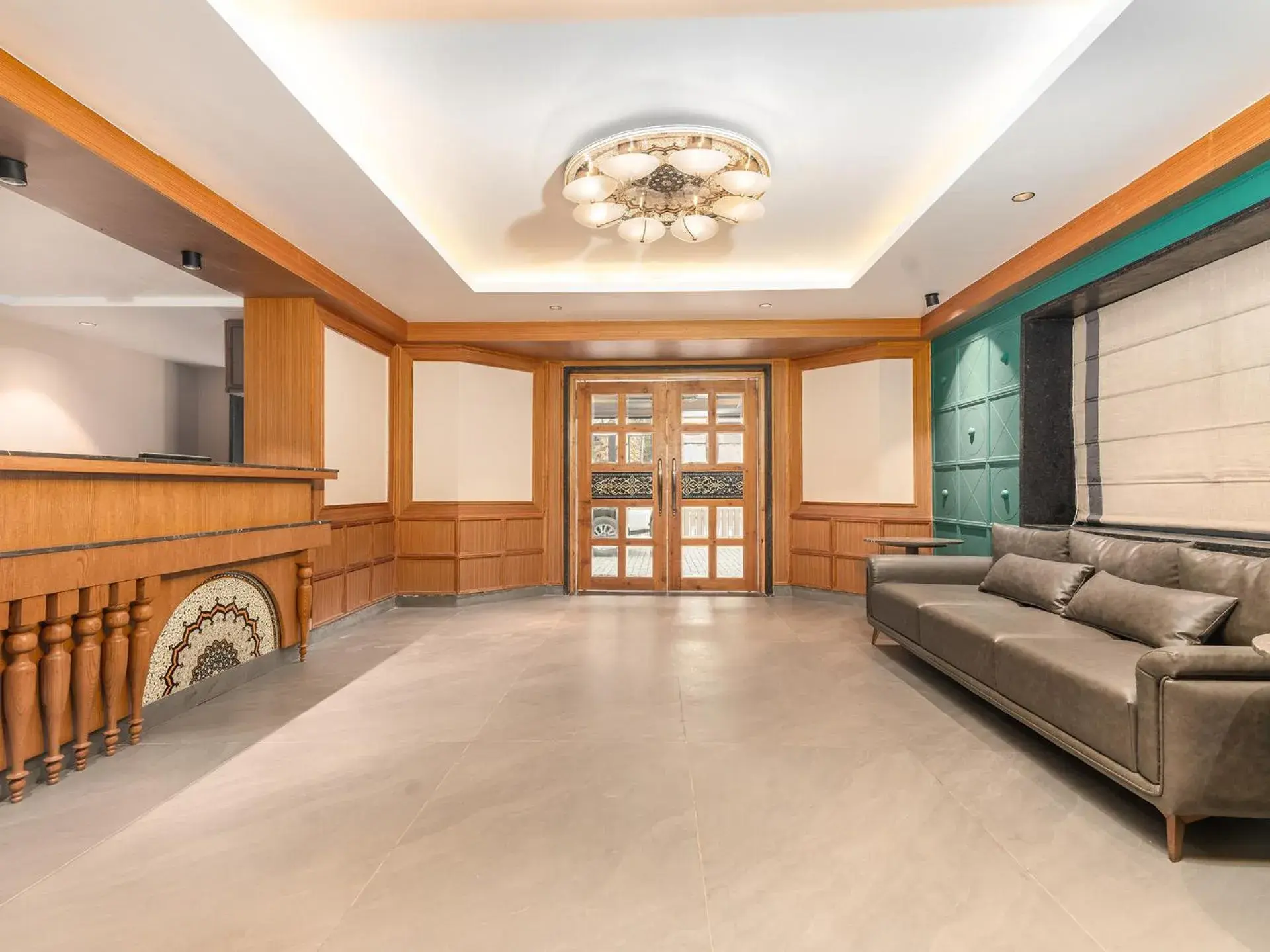 Lobby or reception in The Vale Lodge Lobby or reception in The Vale Lodge