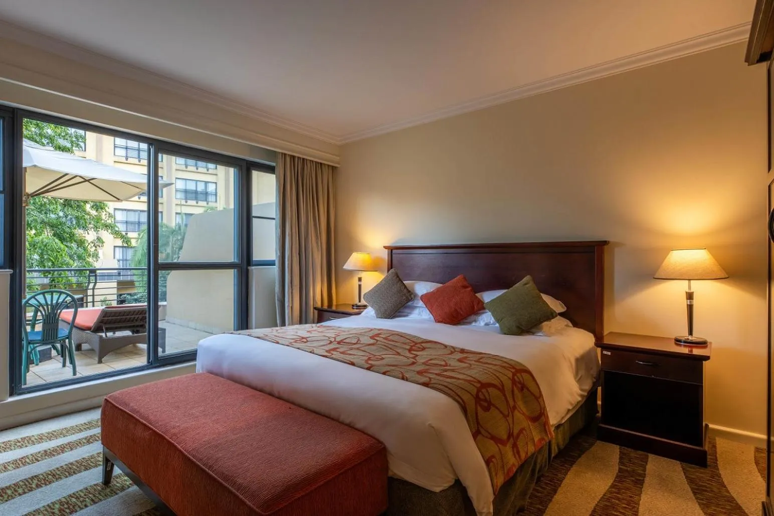 Bedroom, Bed in Kigali Serena Hotel