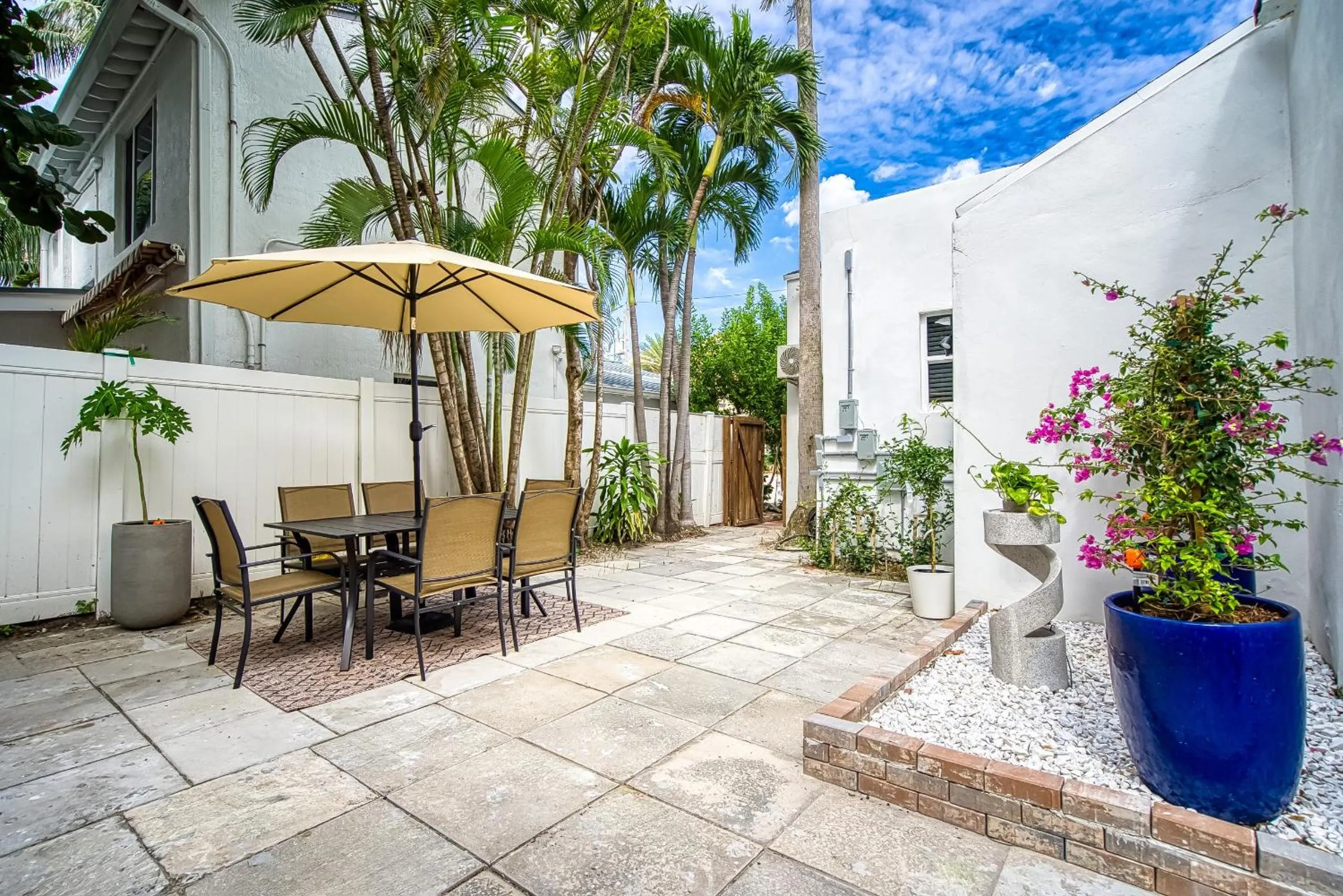 Casa Roselle # 2