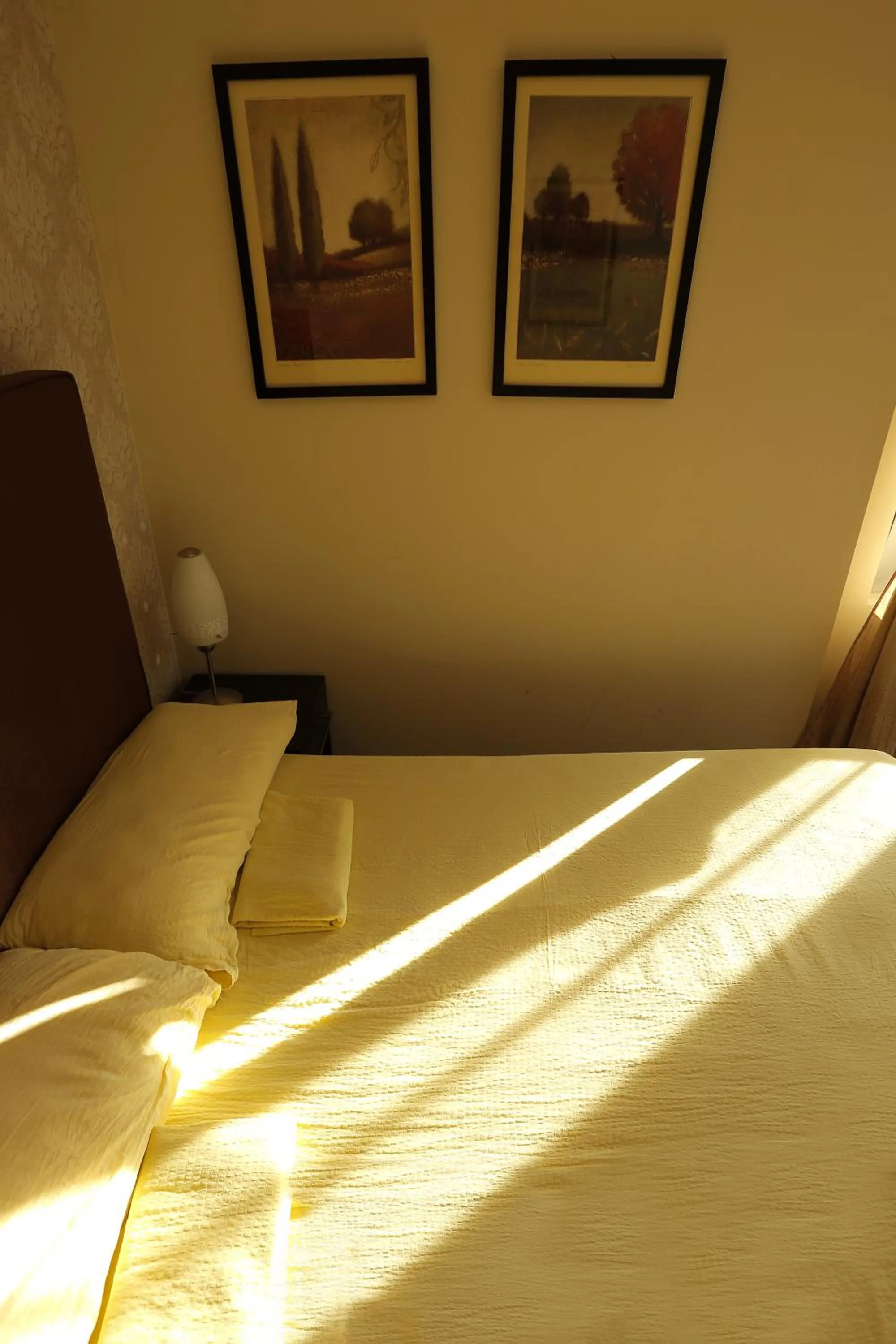 Bed in Bed & Breakfast Garden40