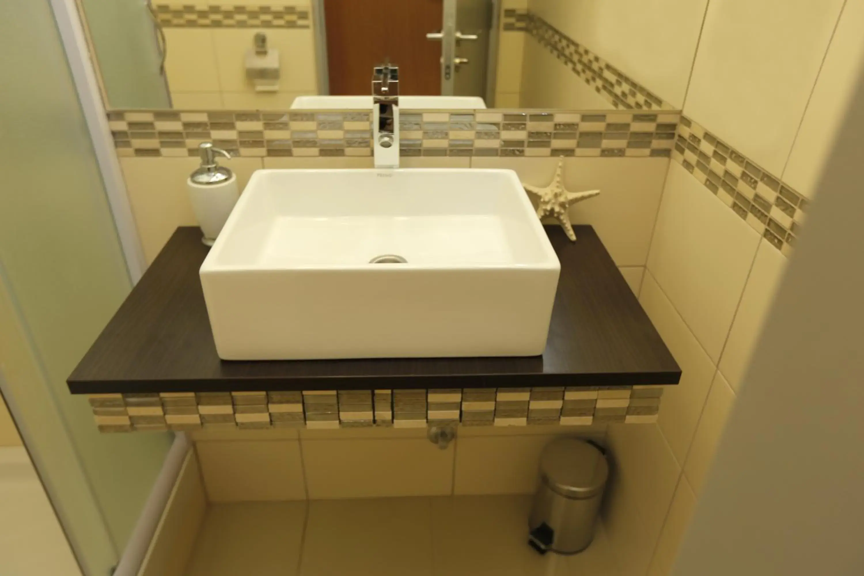 Single Room in Bed & Breakfast Garden40 Single Room in Bed & Breakfast Garden40