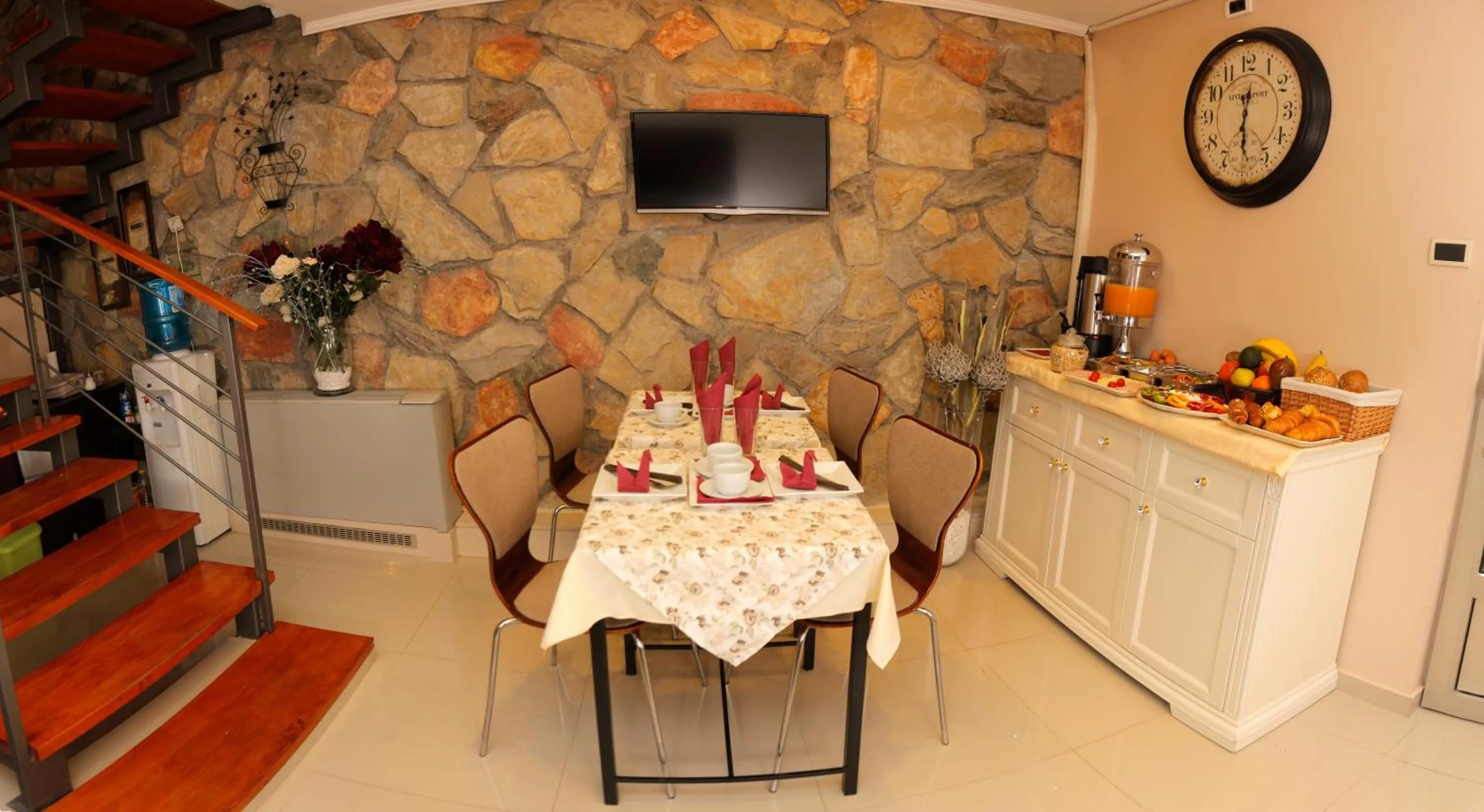 Restaurant/places to eat in Bed & Breakfast Garden40