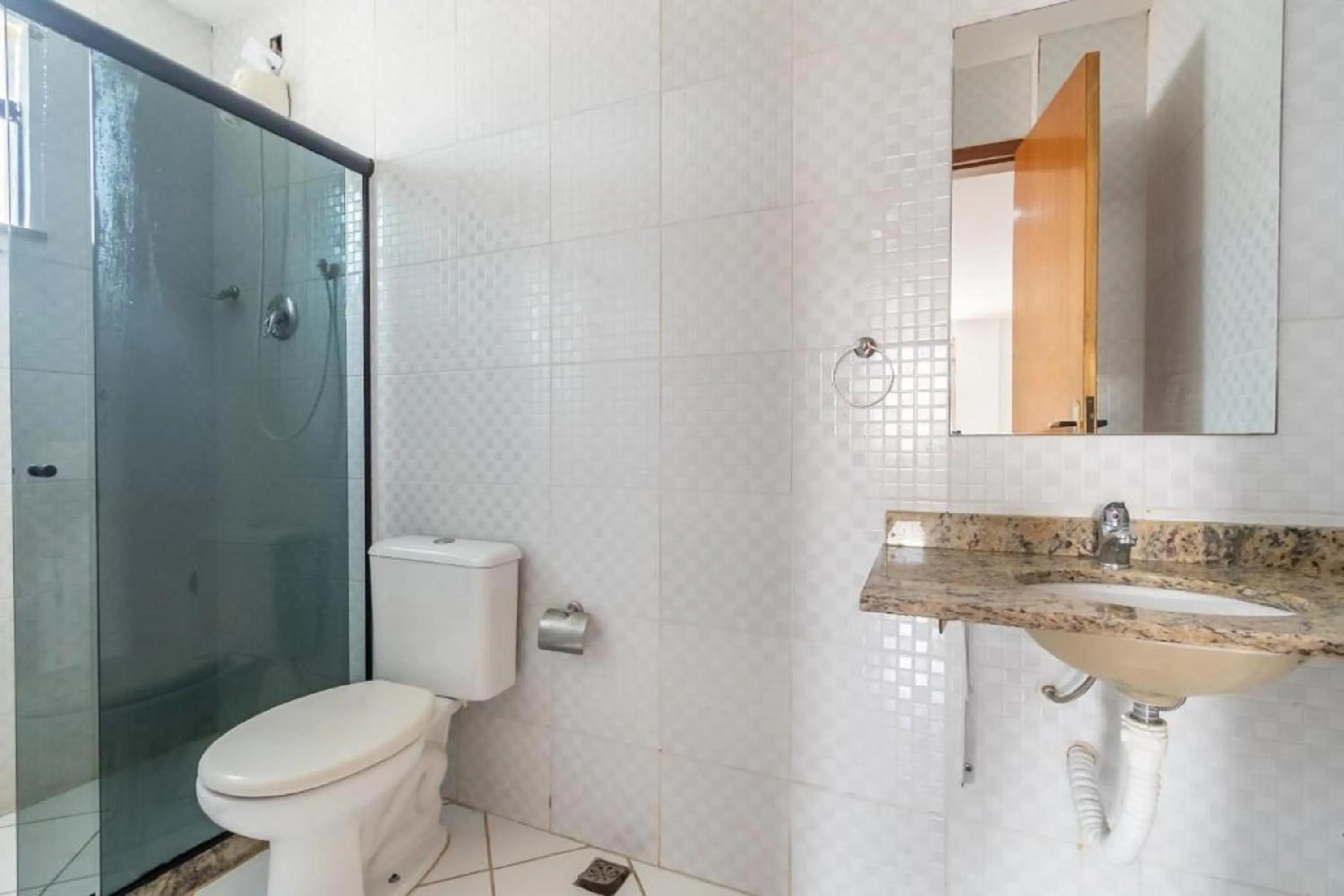 Bathroom in OYO Residencial Muriqui Apart Hotel, Mangaratiba