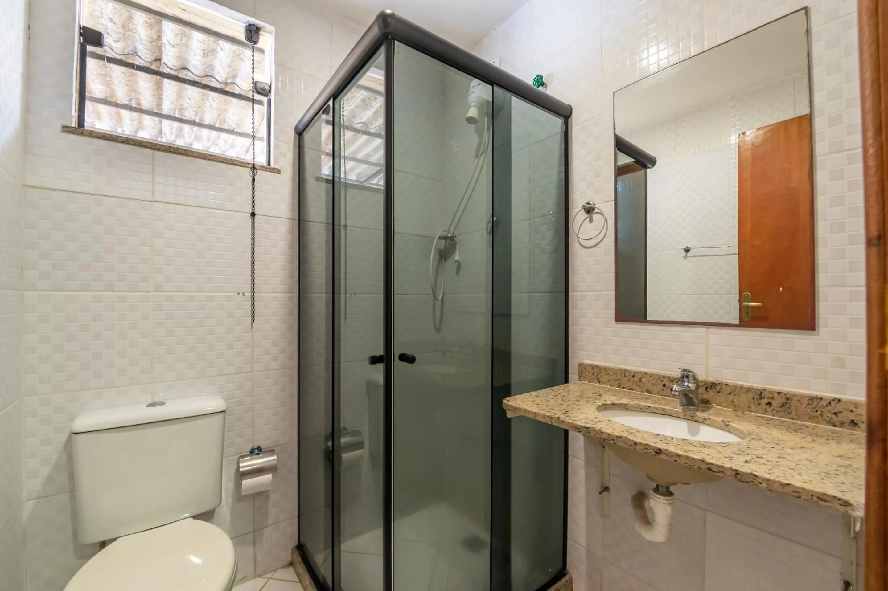 Bathroom in OYO Residencial Muriqui Apart Hotel, Mangaratiba