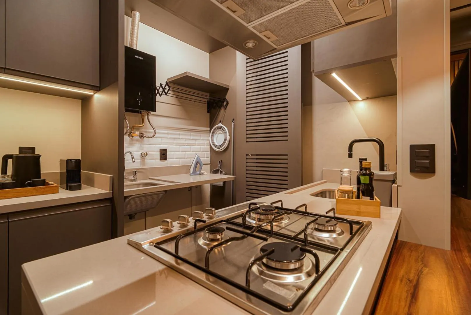 Kitchen or kitchenette in Mater Hotel