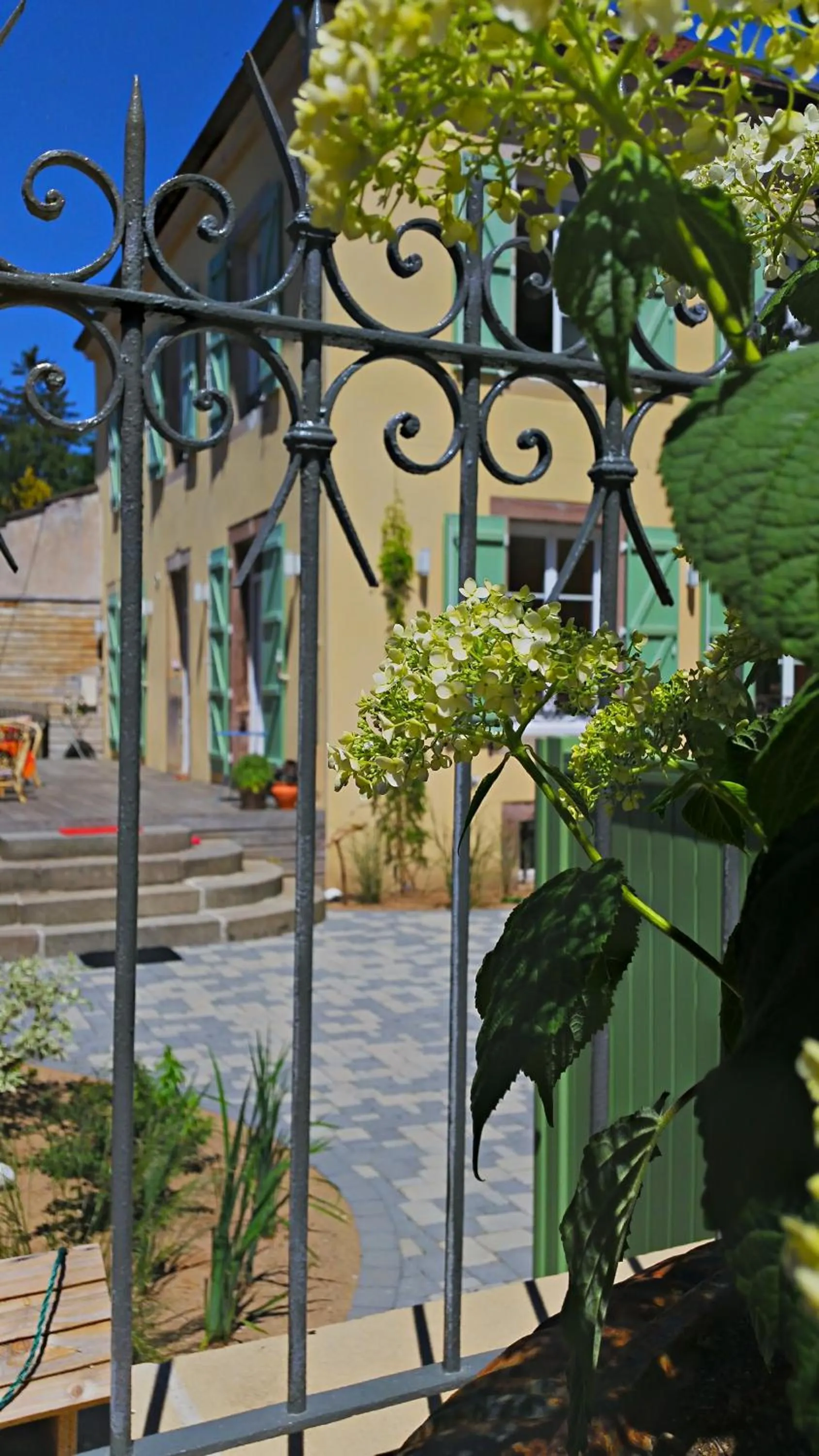 Facade/entrance in La Chouette Maison - Chambres d'hôtes et Gîte en Ville