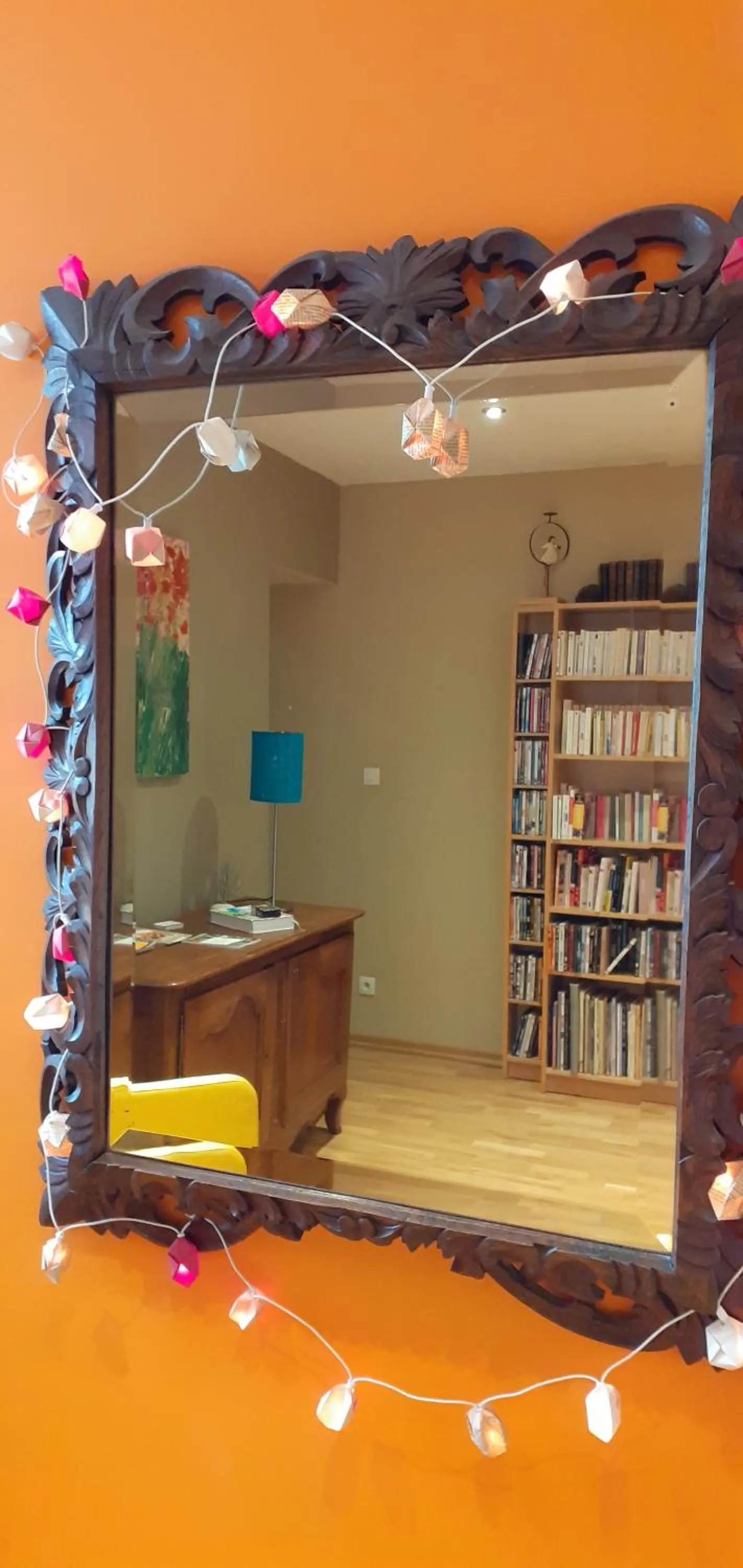 Library in La Chouette Maison - Chambres d'hôtes et Gîte en Ville