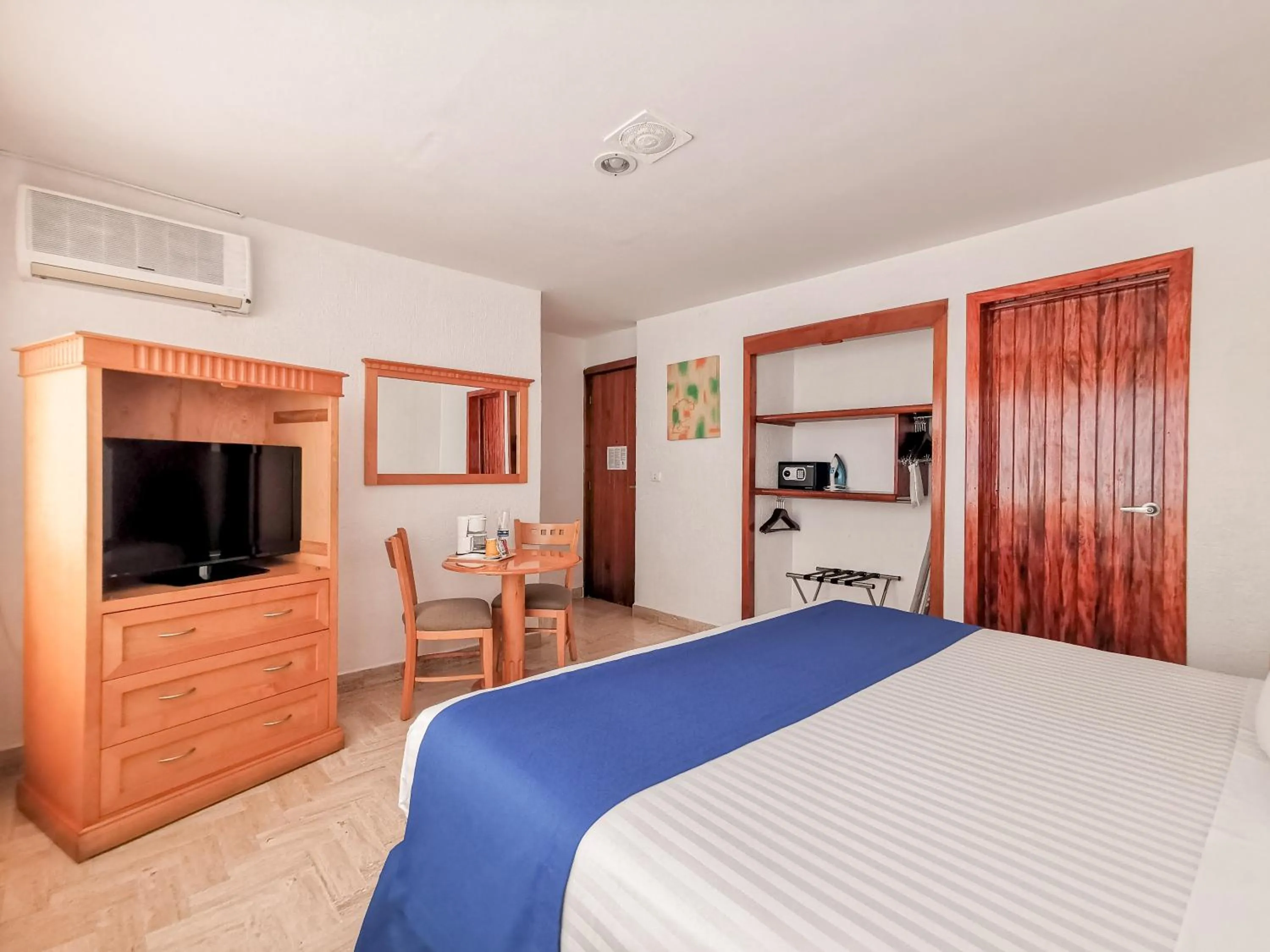 Bed in HOTEL DON MIGUEl