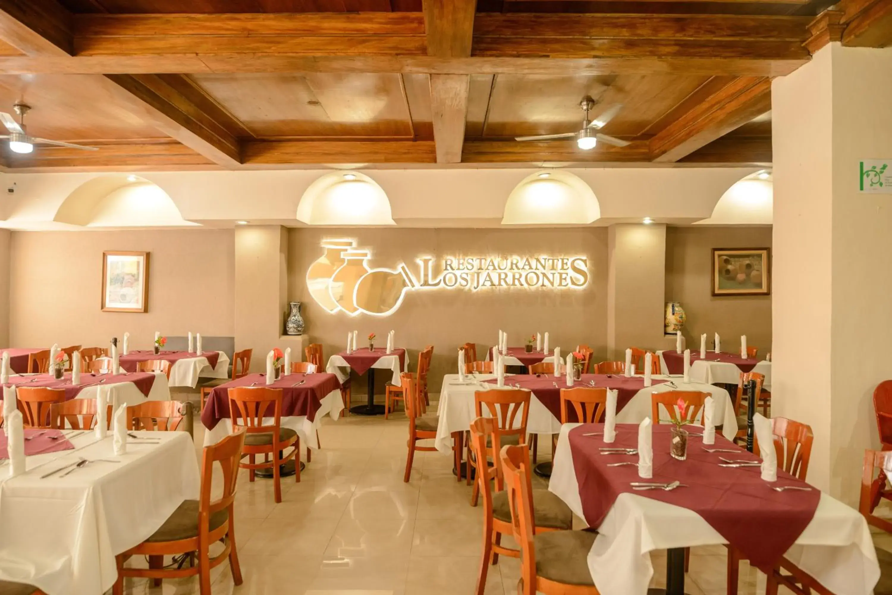 Restaurant/places to eat in HOTEL DON MIGUEl Restaurant/places to eat in HOTEL DON MIGUEl