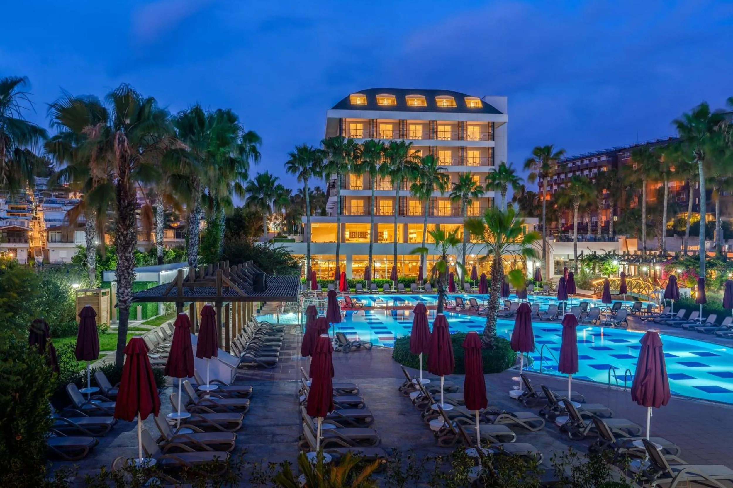 Trendy Palm Beach Adults Only