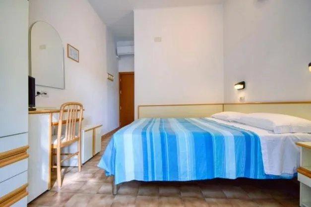 Bedroom, Bed in Hotel Vienna