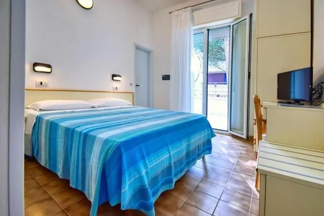 Bedroom, Bed in Hotel Vienna