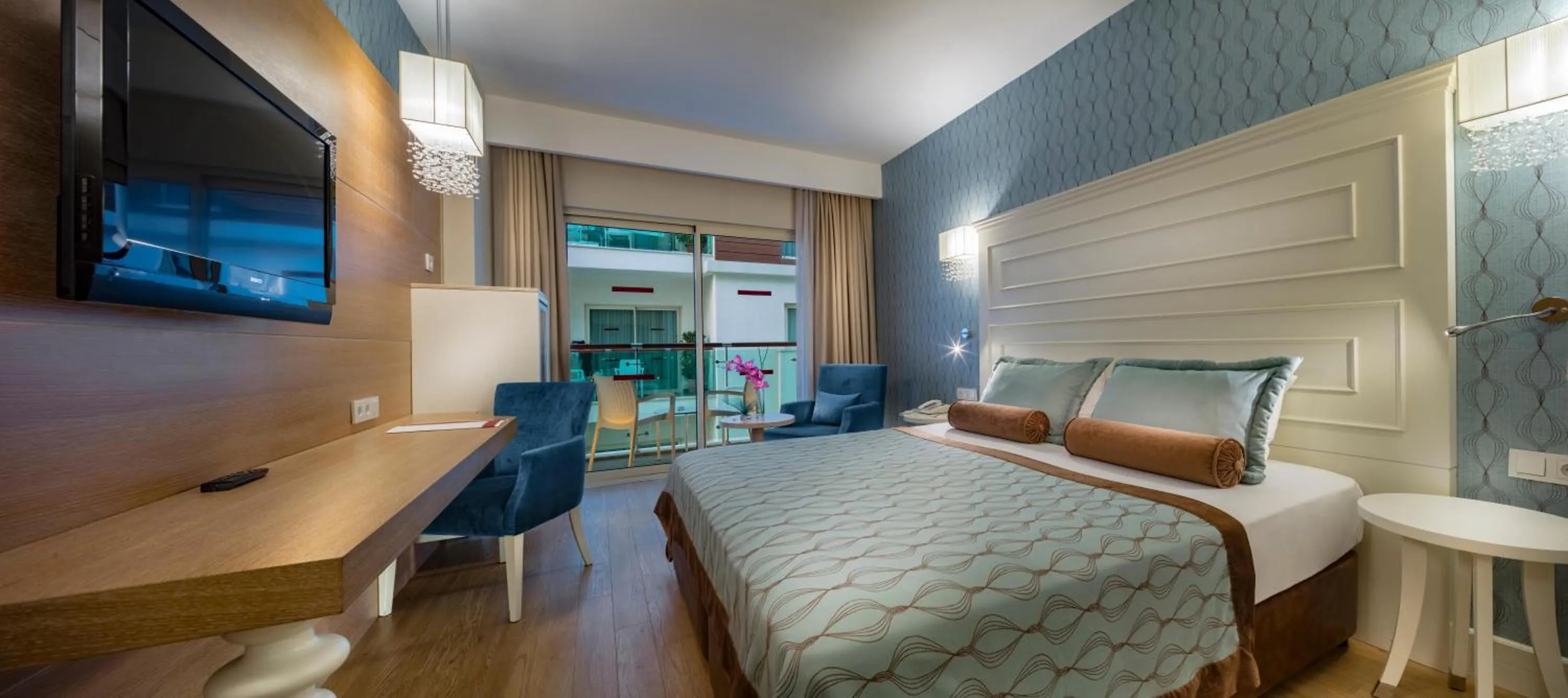 Photo of the whole room, Bed in Sentido Trendy Verbena Beach Hotel