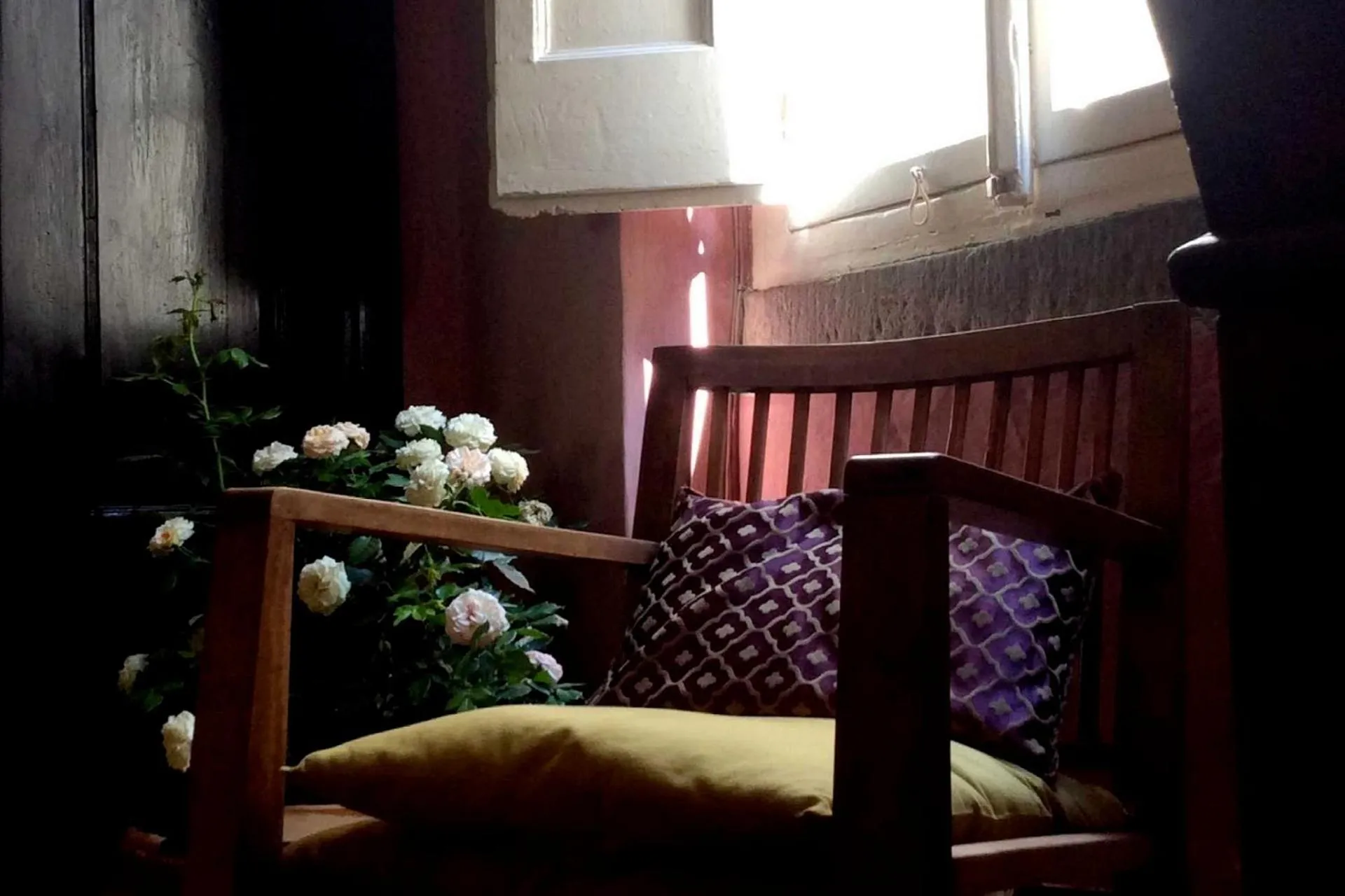 Decorative detail in LO studiO B&B