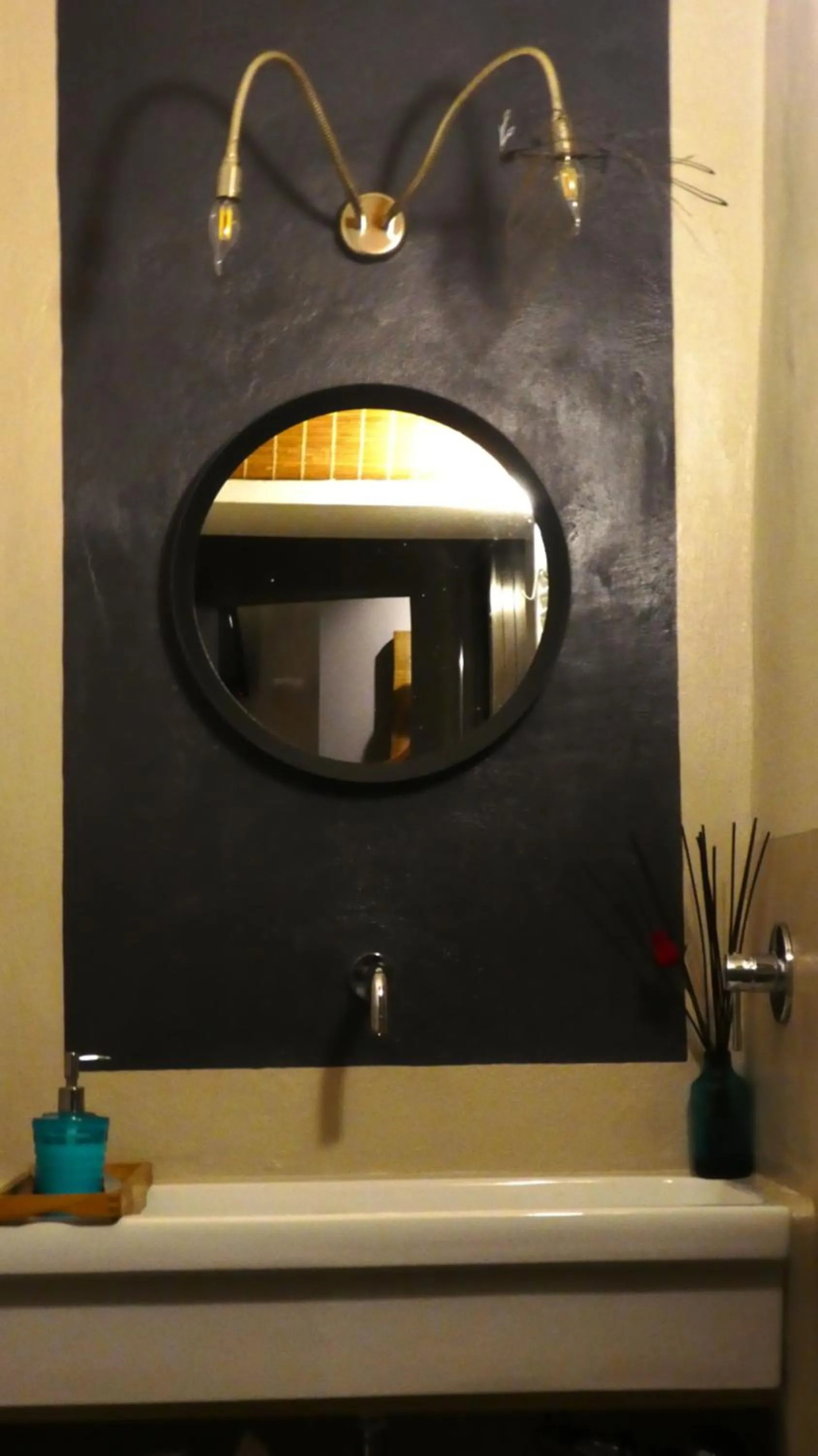 Bathroom in LO studiO B&B