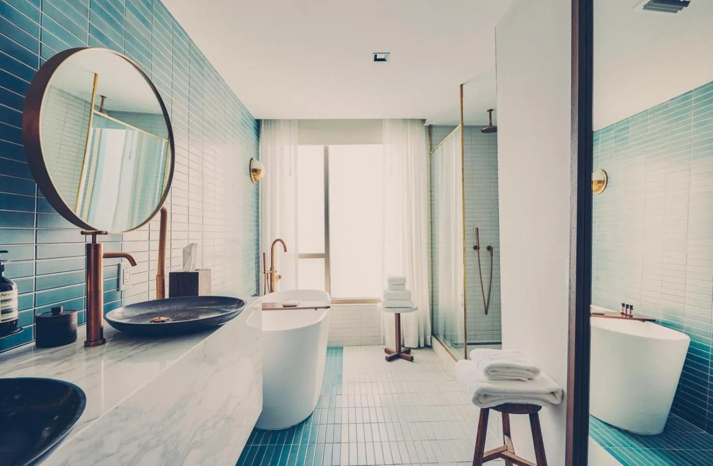 Shower in South Congress Hotel