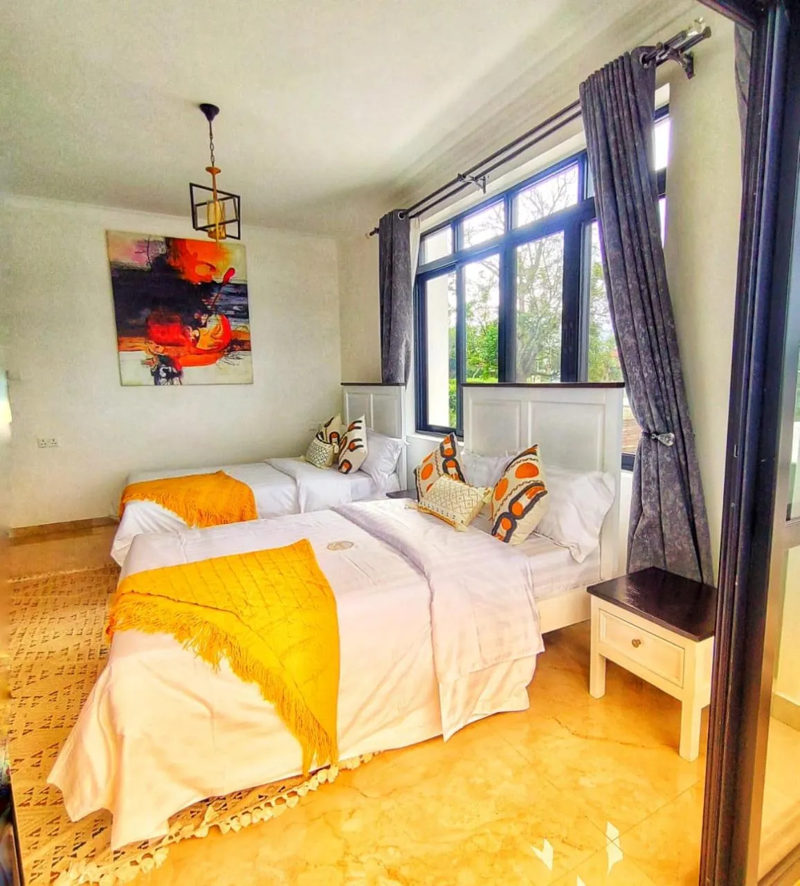 Bedroom, Bed in Kemrose