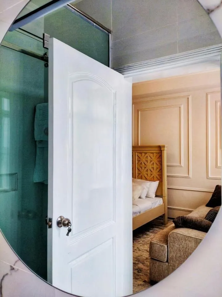Bedroom, Bed in Kemrose
