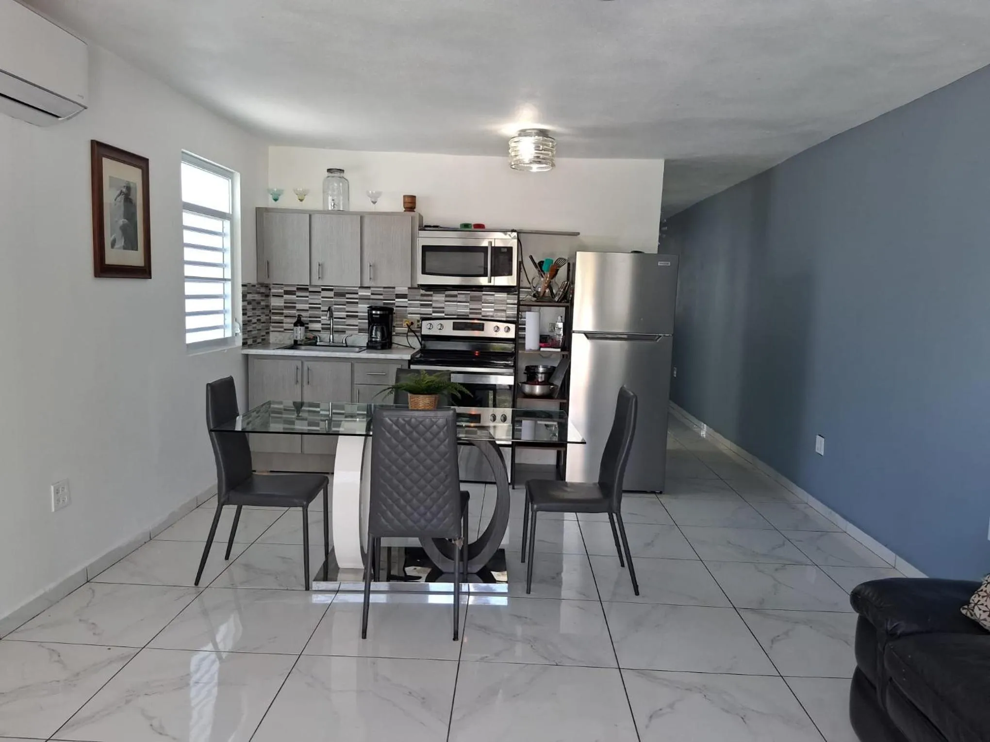 Dining area in Jobos Luxury Condos