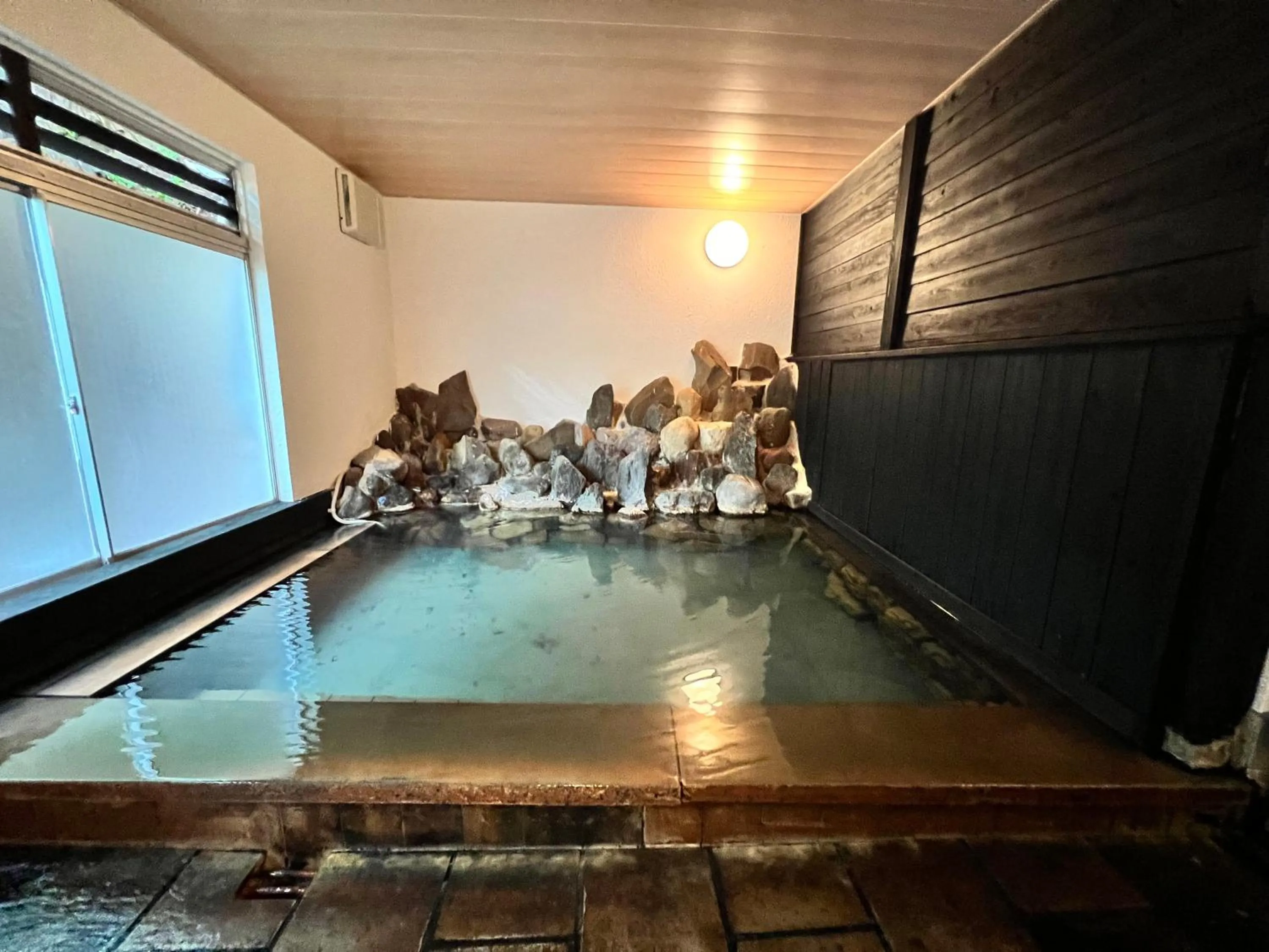 Hot Spring Bath in Yusai Bekkan