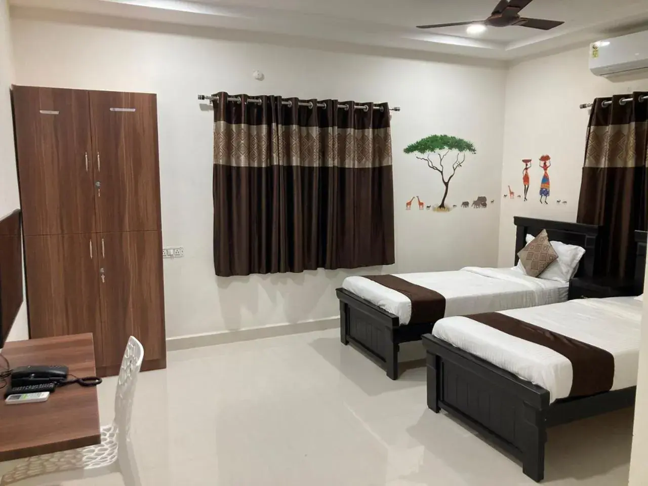 Bed in NirmalVilla Corporate Hotel Bed in NirmalVilla Corporate Hotel