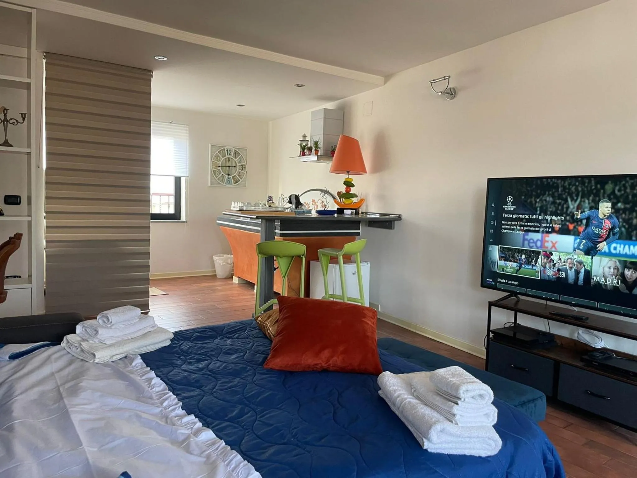 Bed in Pompei Duplex Apartment Deluxe