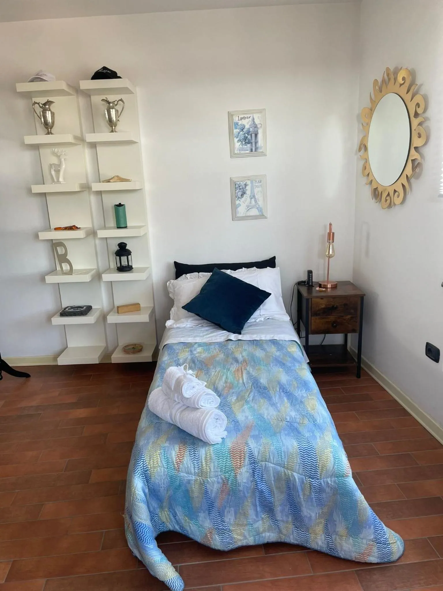 Bed in Pompei Duplex Apartment Deluxe