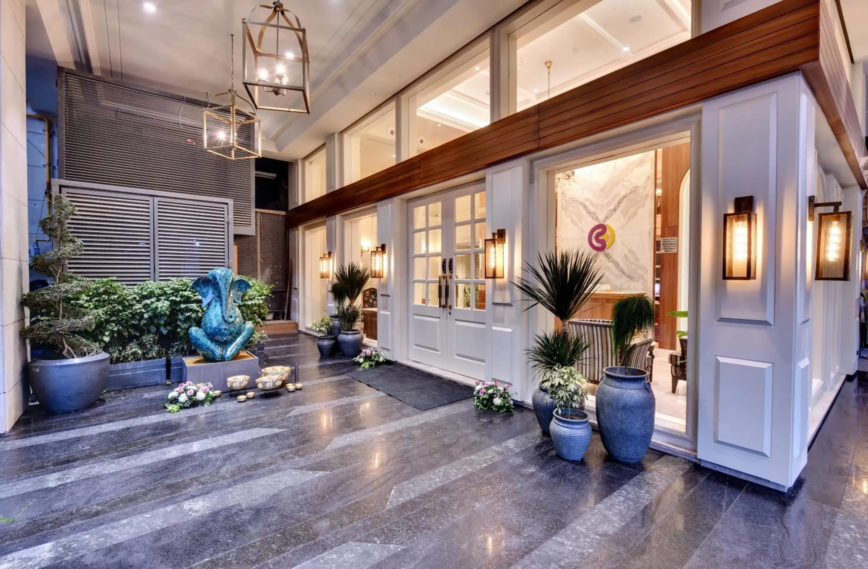 Facade/entrance in Click Collection Amritsar Facade/entrance in Click Collection Amritsar