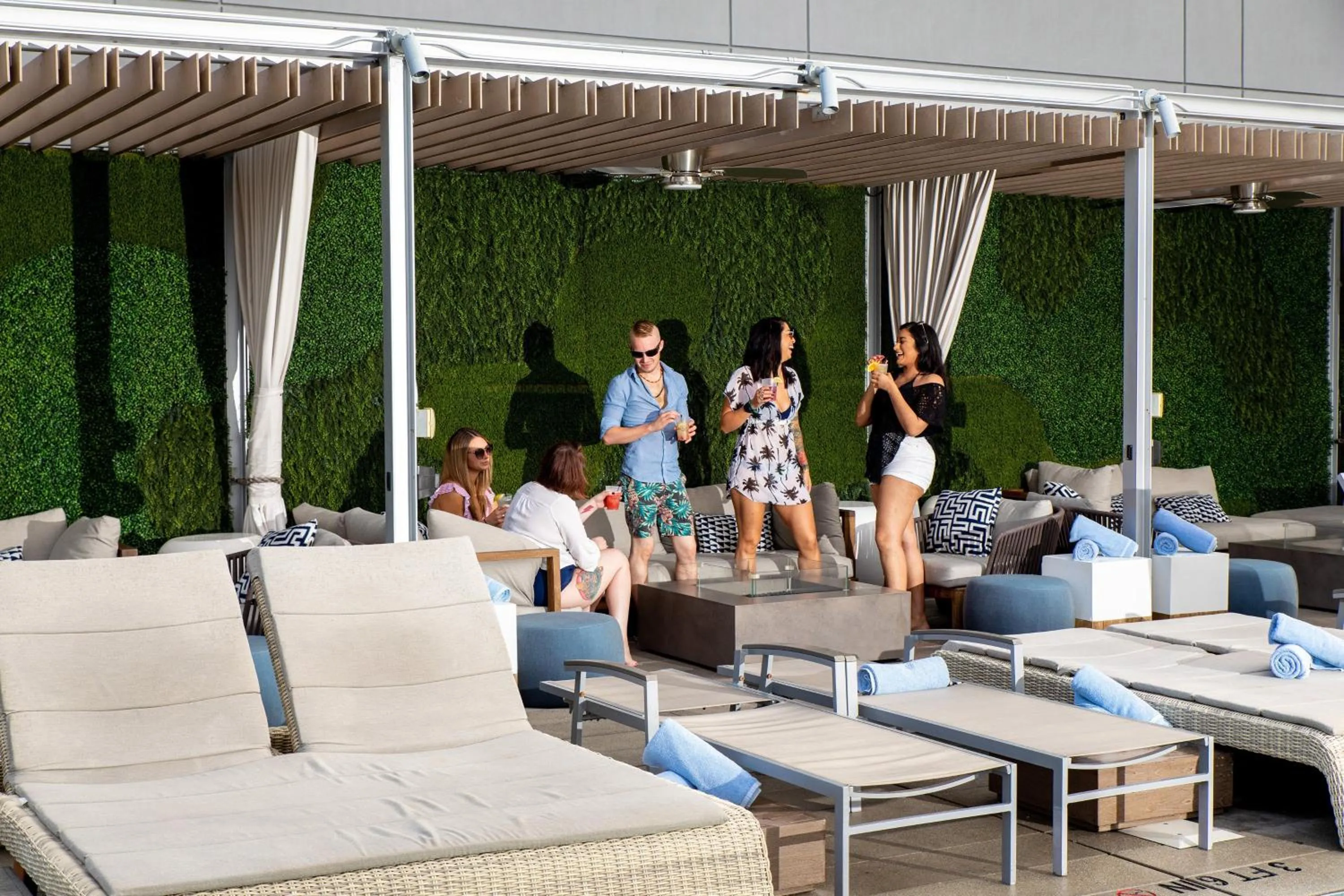 Swimming pool in The Westin Austin Downtown