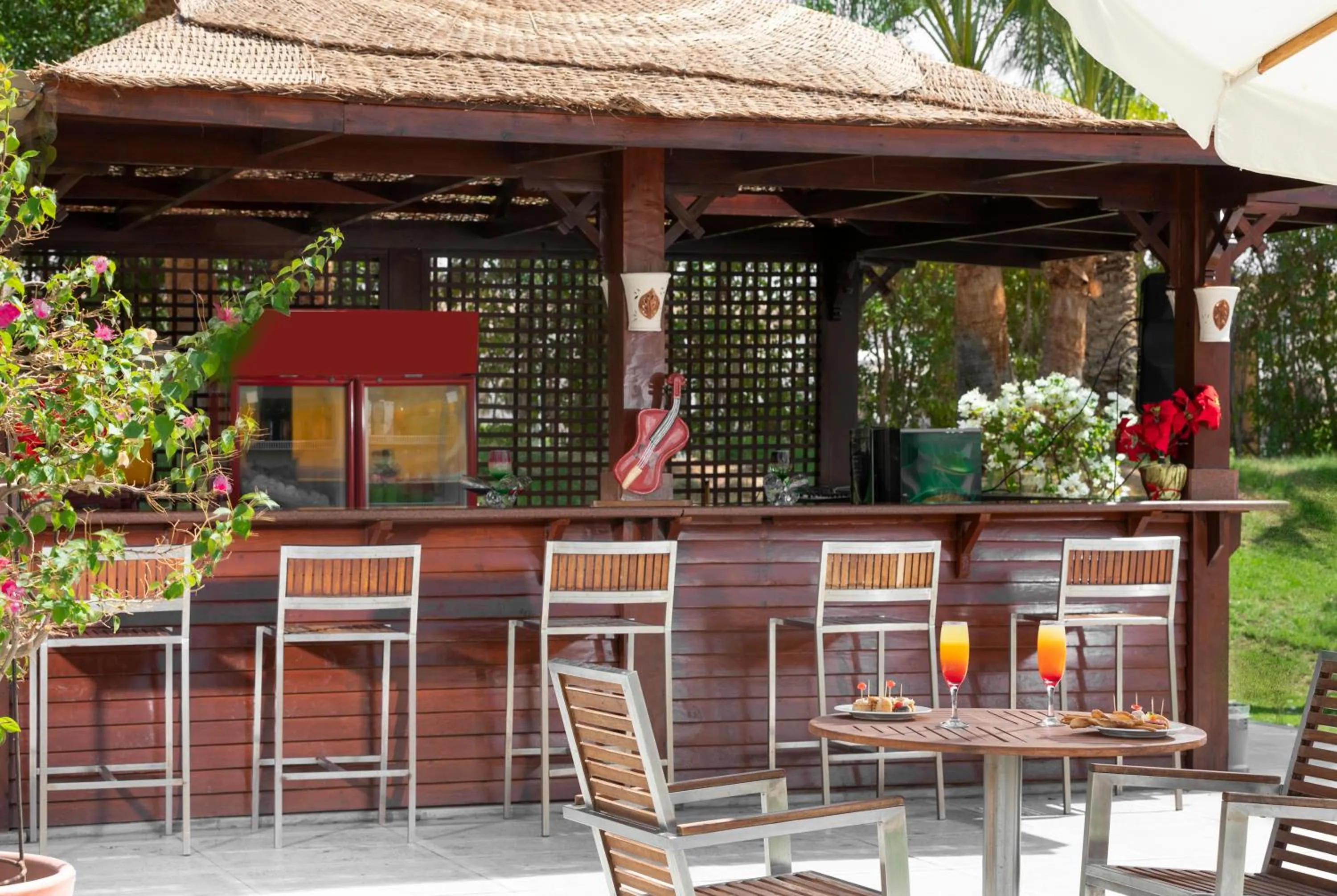 Lounge or bar in Xperience Kiroseiz AquaPark Premier-Naama Bay