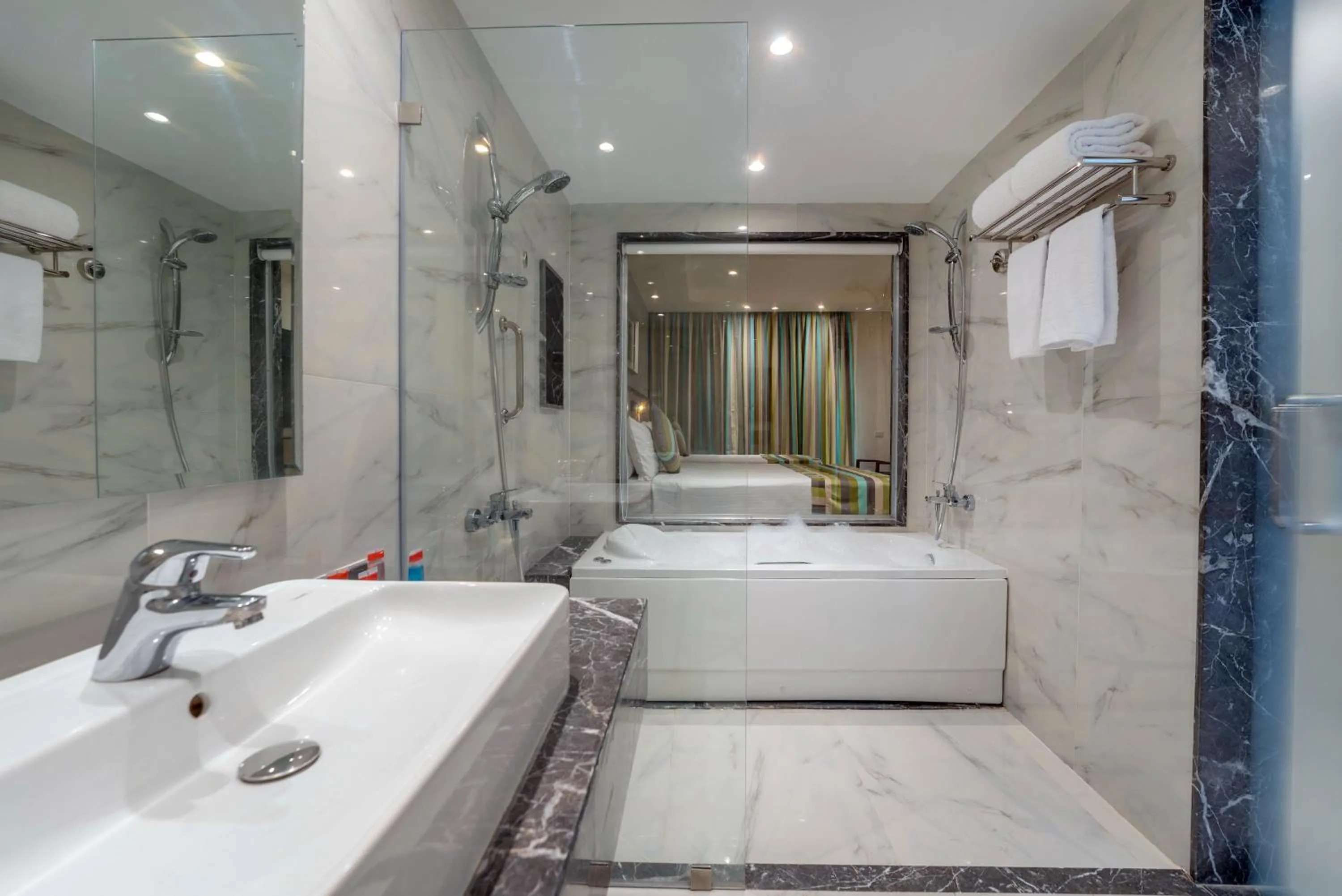 Shower, Bed in Xperience Kiroseiz AquaPark Premier-Naama Bay