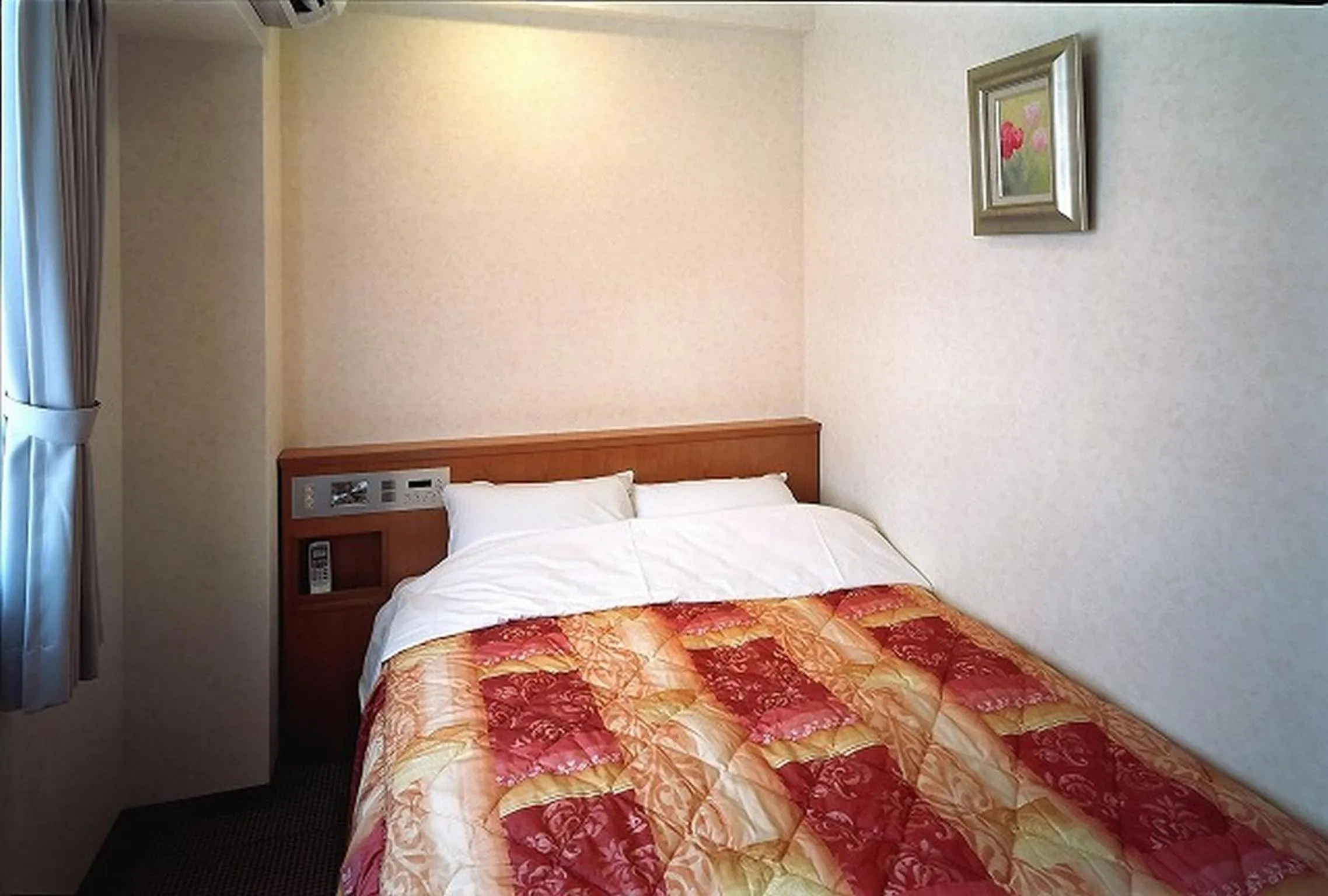 Bed in Kochi Ryoma Hotel