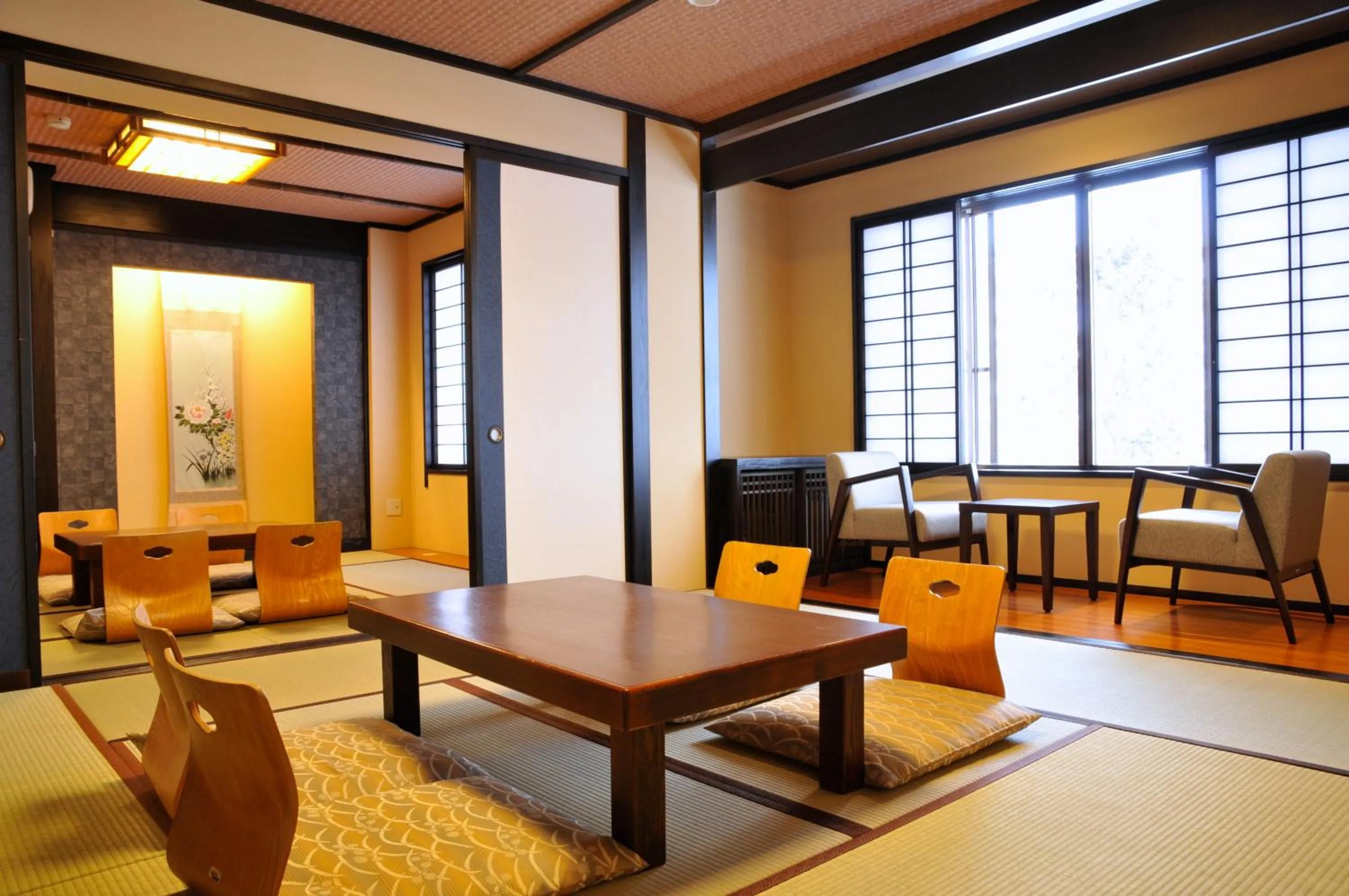 Photo of the whole room in Maruyama Onsen Kojyokan