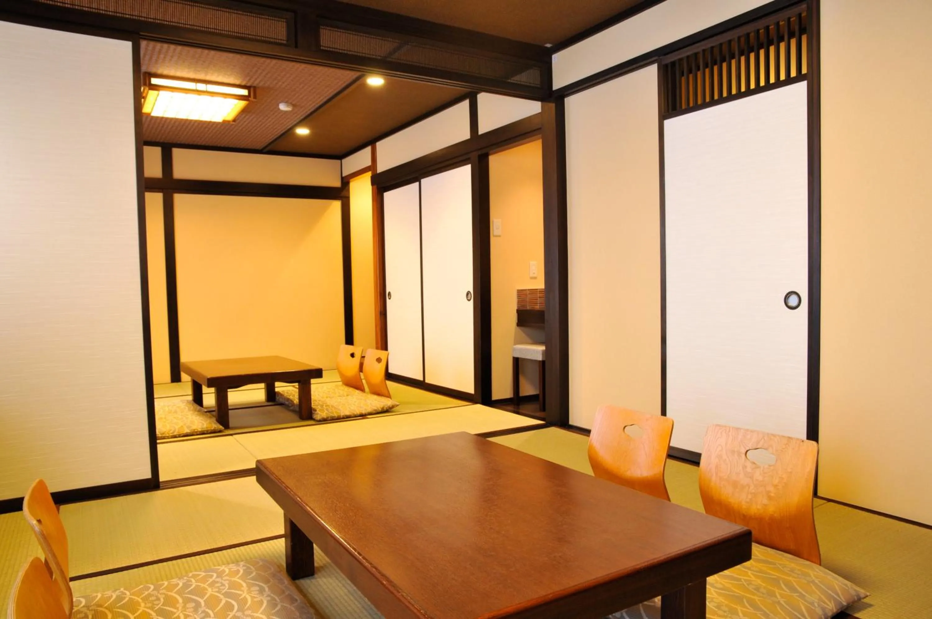 Photo of the whole room in Maruyama Onsen Kojyokan