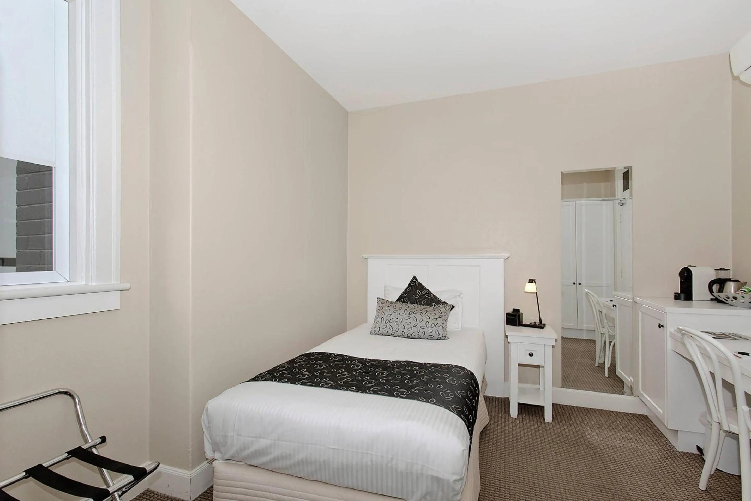 Bedroom, Bed in CH Boutique Hotel & Apartments, an Ascend Collection Hotel