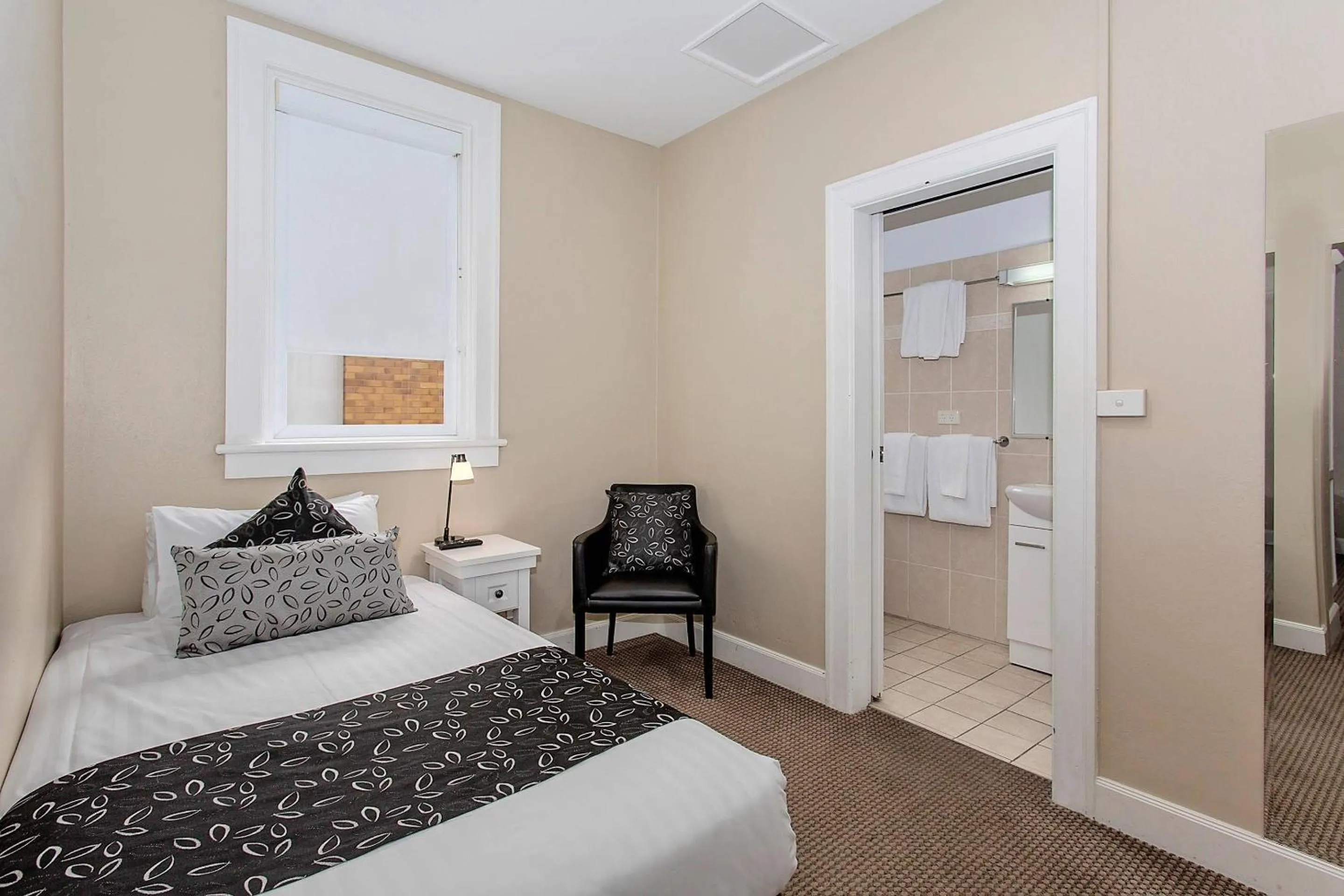 Bedroom, Bed in CH Boutique Hotel & Apartments, an Ascend Collection Hotel