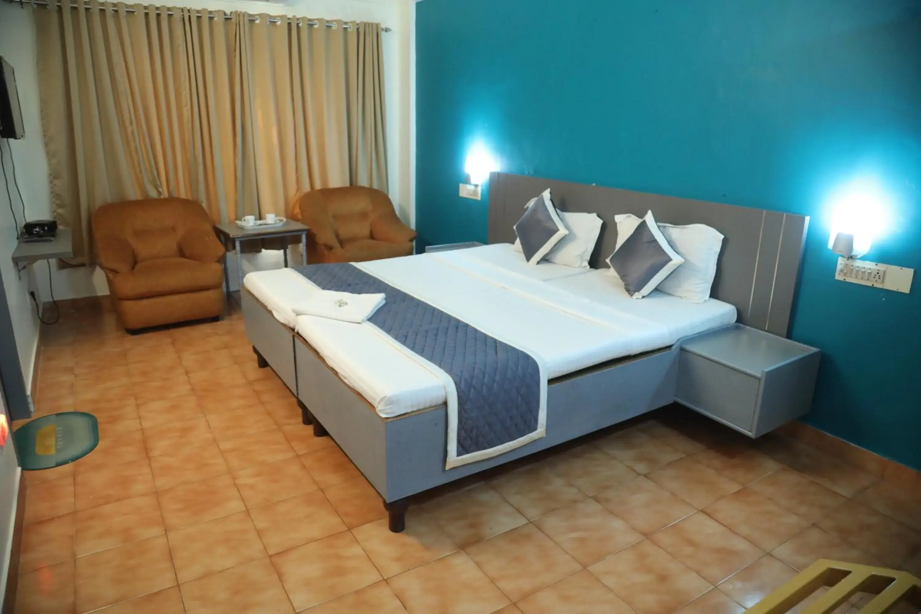 Bed in Grand Harmony Beach Resort Bed in Grand Harmony Beach Resort
