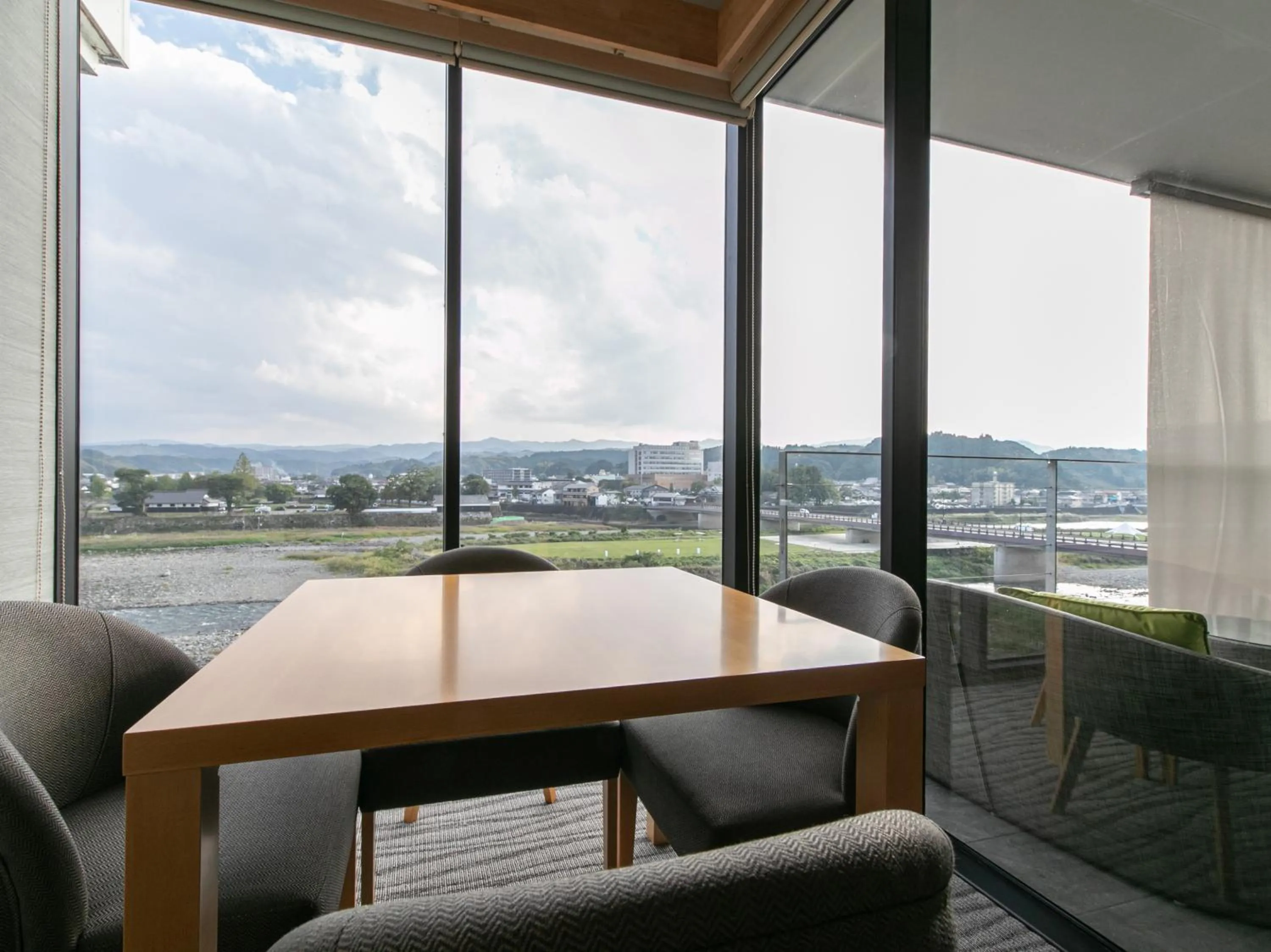 Hitoyoshi Onsen Nabeya