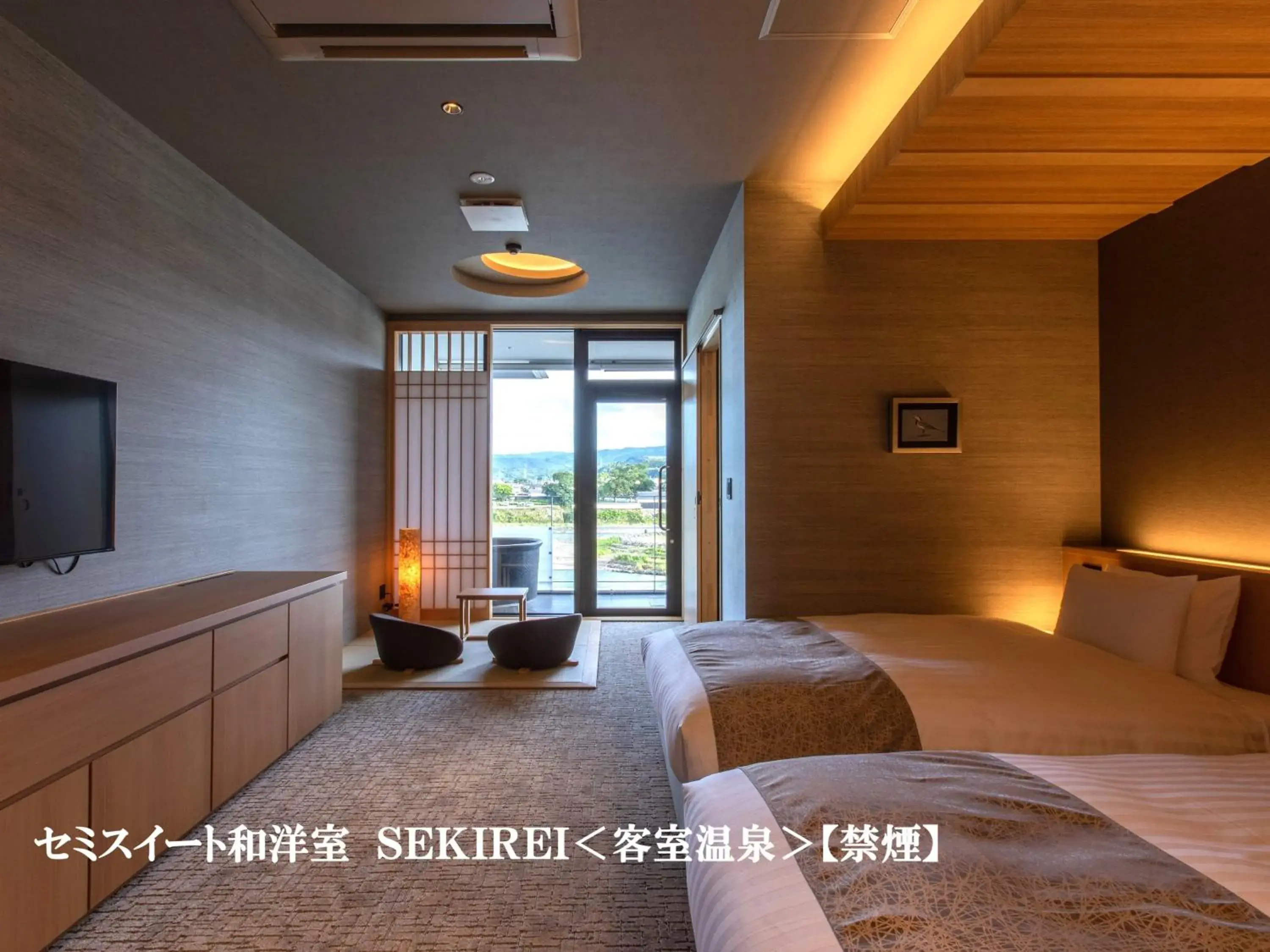 Photo of the whole room, Bed in Hitoyoshi Onsen Nabeya Photo of the whole room, Bed in Hitoyoshi Onsen Nabeya
