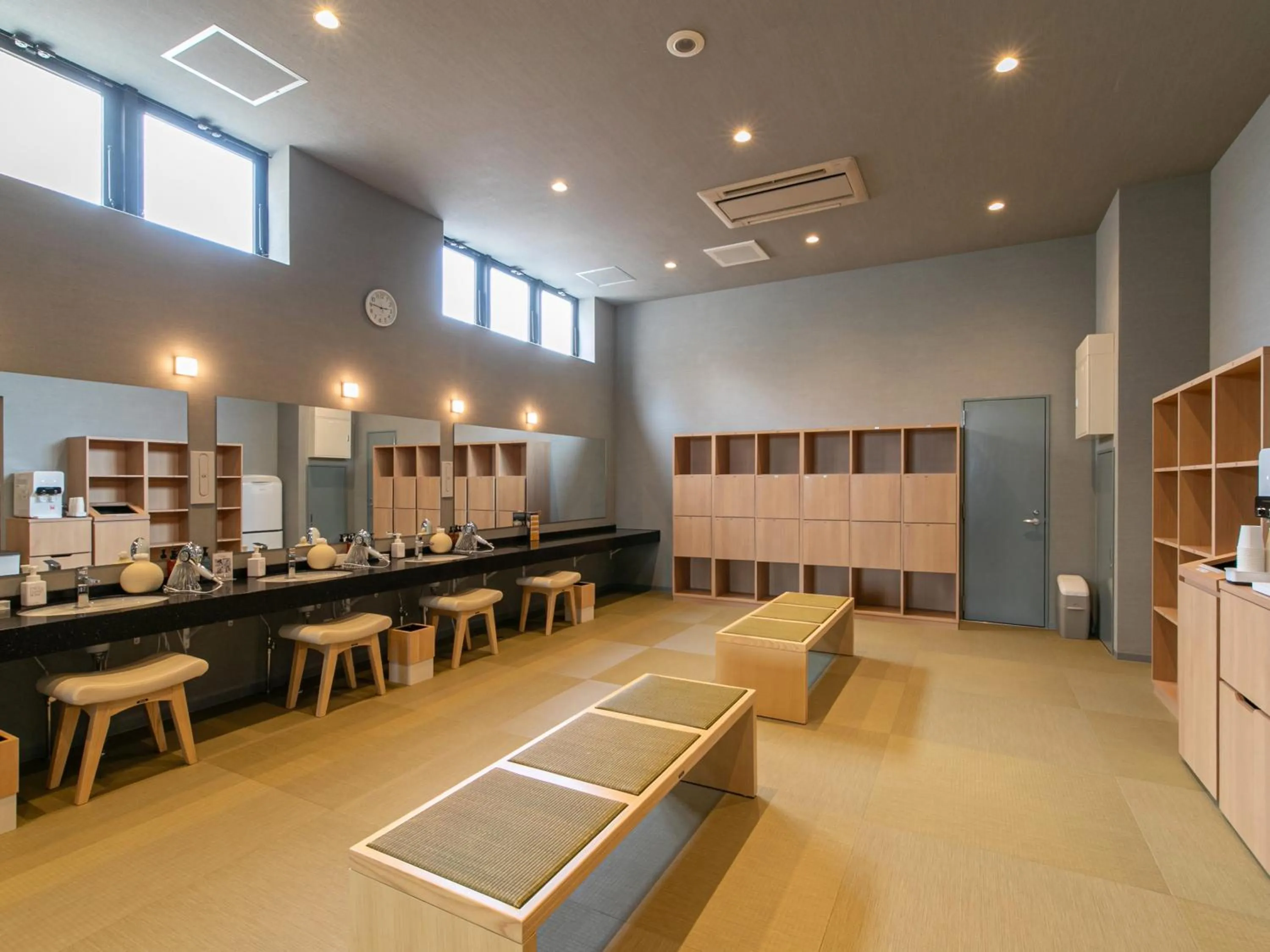 Hitoyoshi Onsen Nabeya