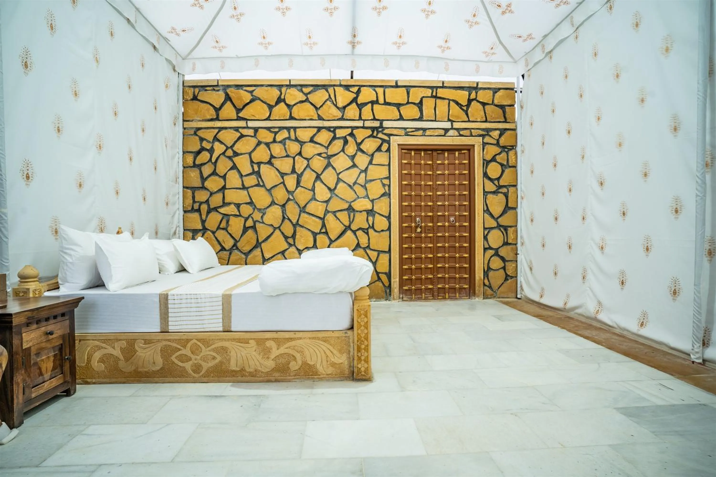 Bedroom, Bed in sand castle resort