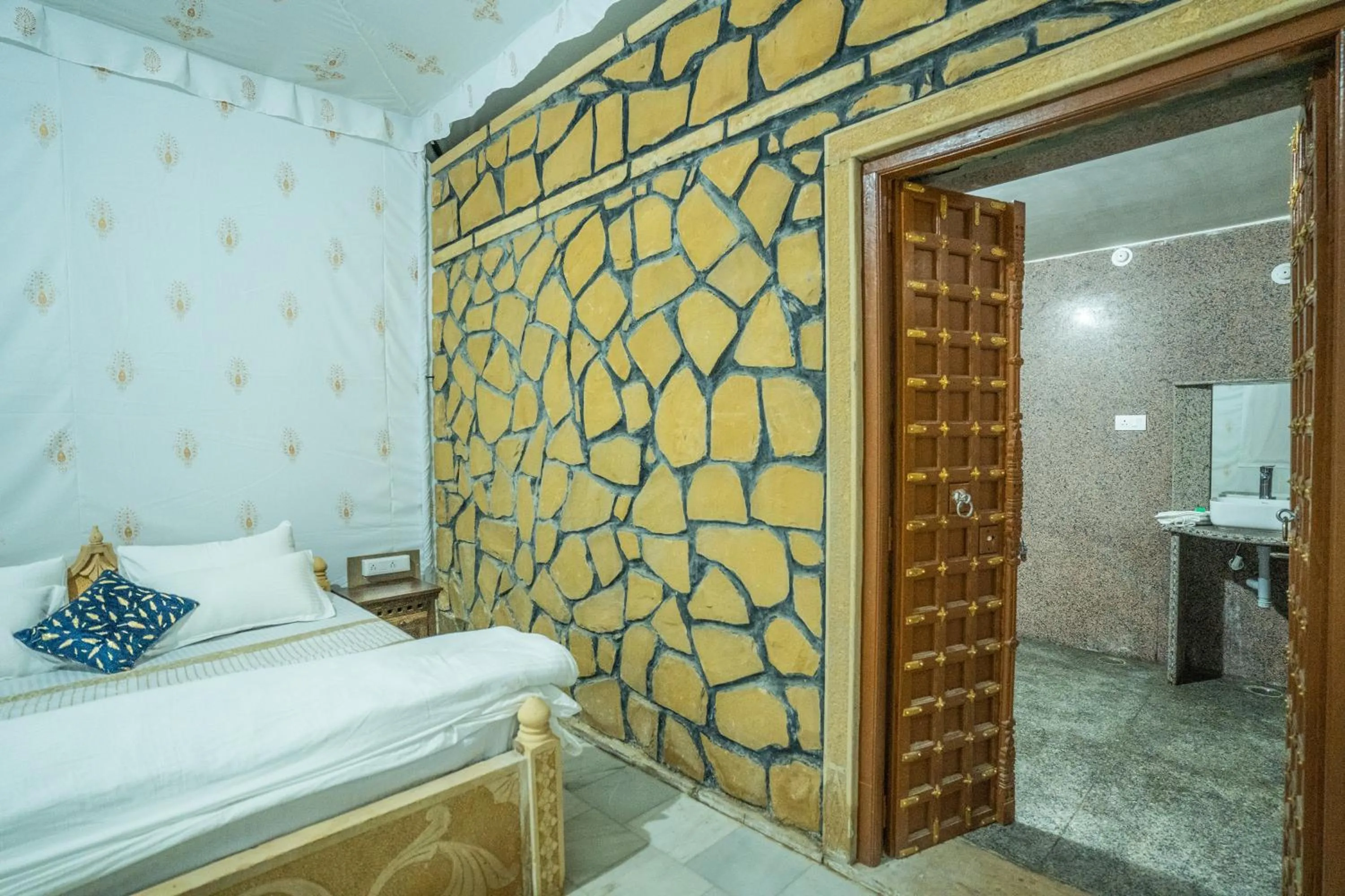 Bedroom, Bed in sand castle resort