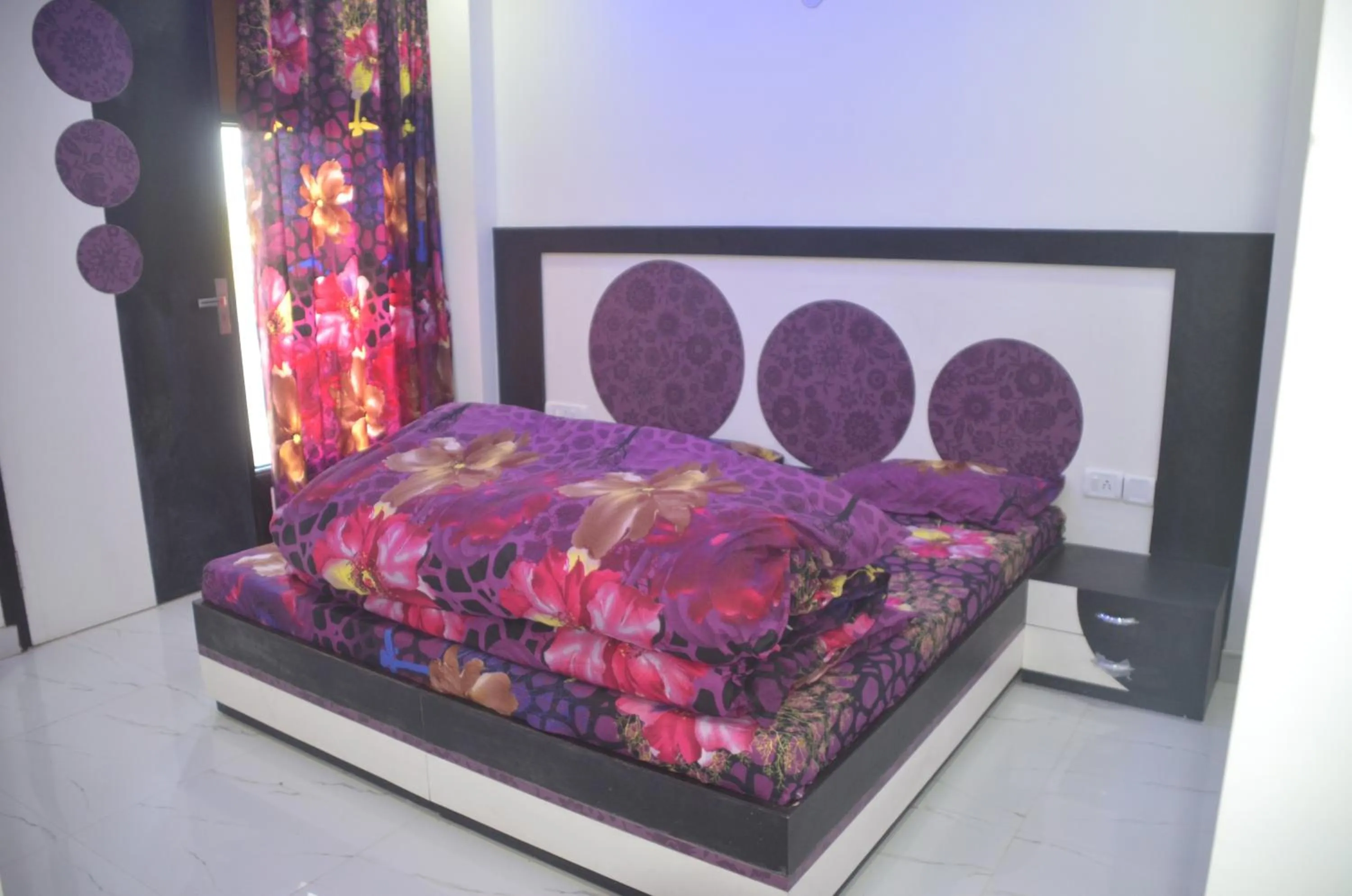 Bedroom, Bed in Goel Residency