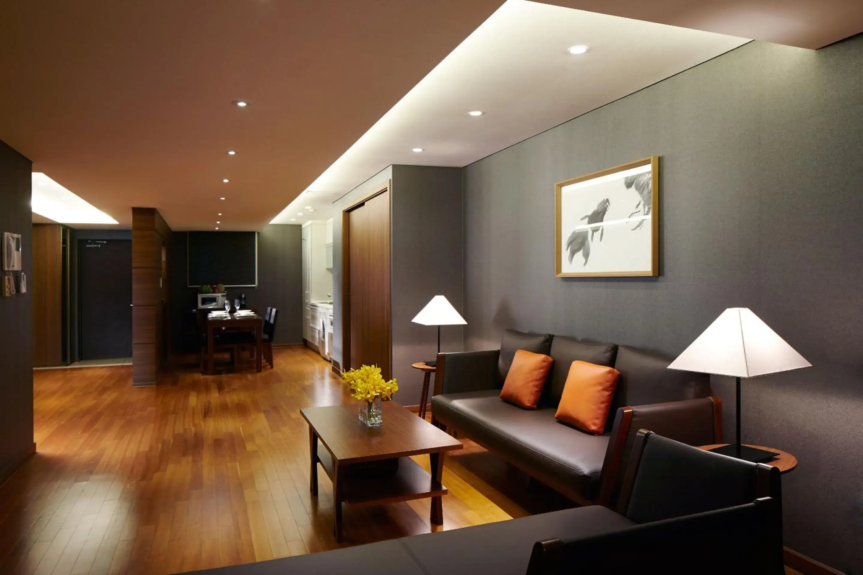 Living room in Oriens Hotel & Residences Myeongdong Living room in Oriens Hotel & Residences Myeongdong