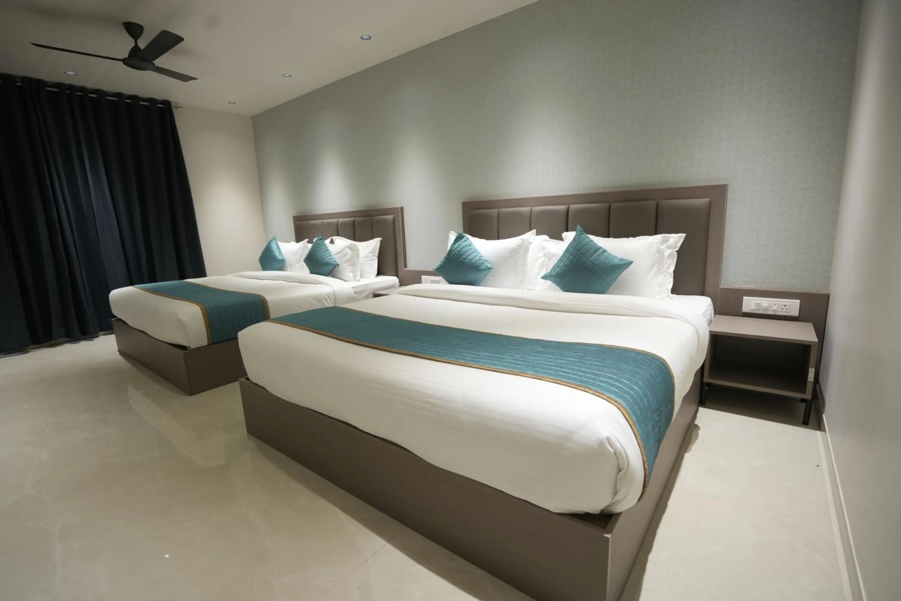 View (from property/room), Bed in Hotel shree ji inn