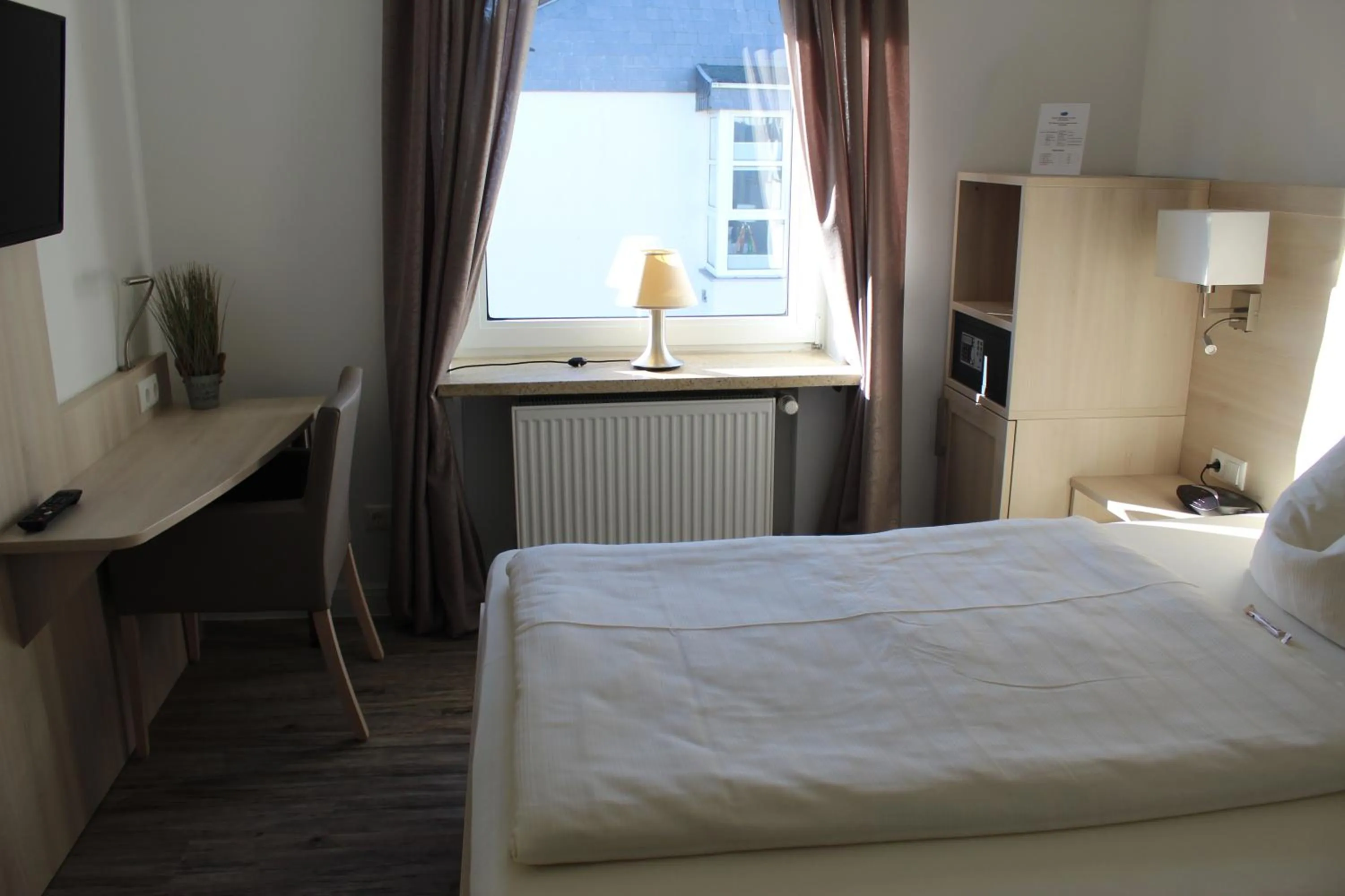 Photo of the whole room, Bed in Hotel Sonnenklause