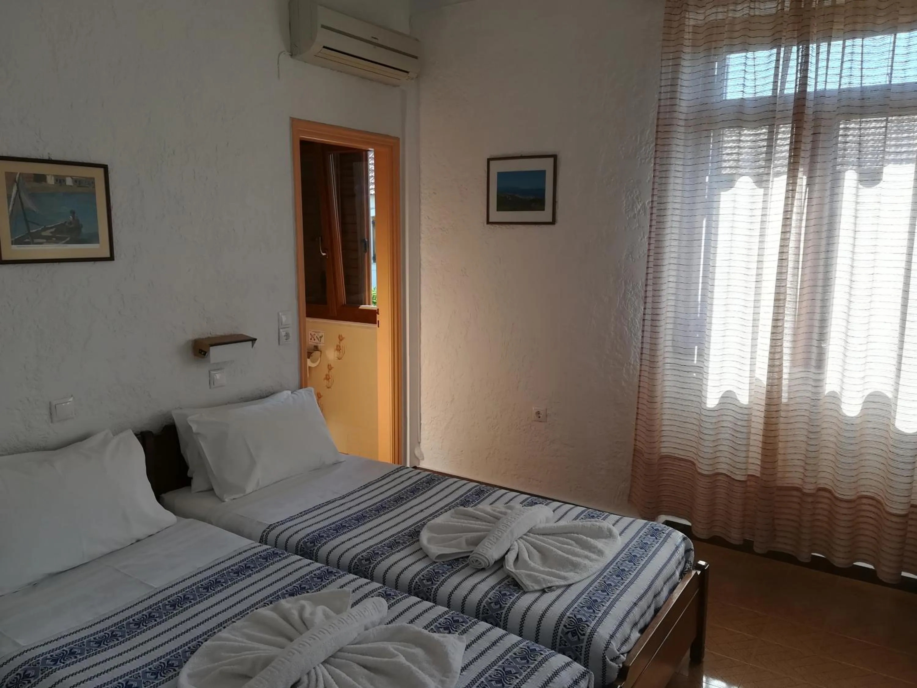 Superior Triple Room with Sea View in Pythaïs Hotel