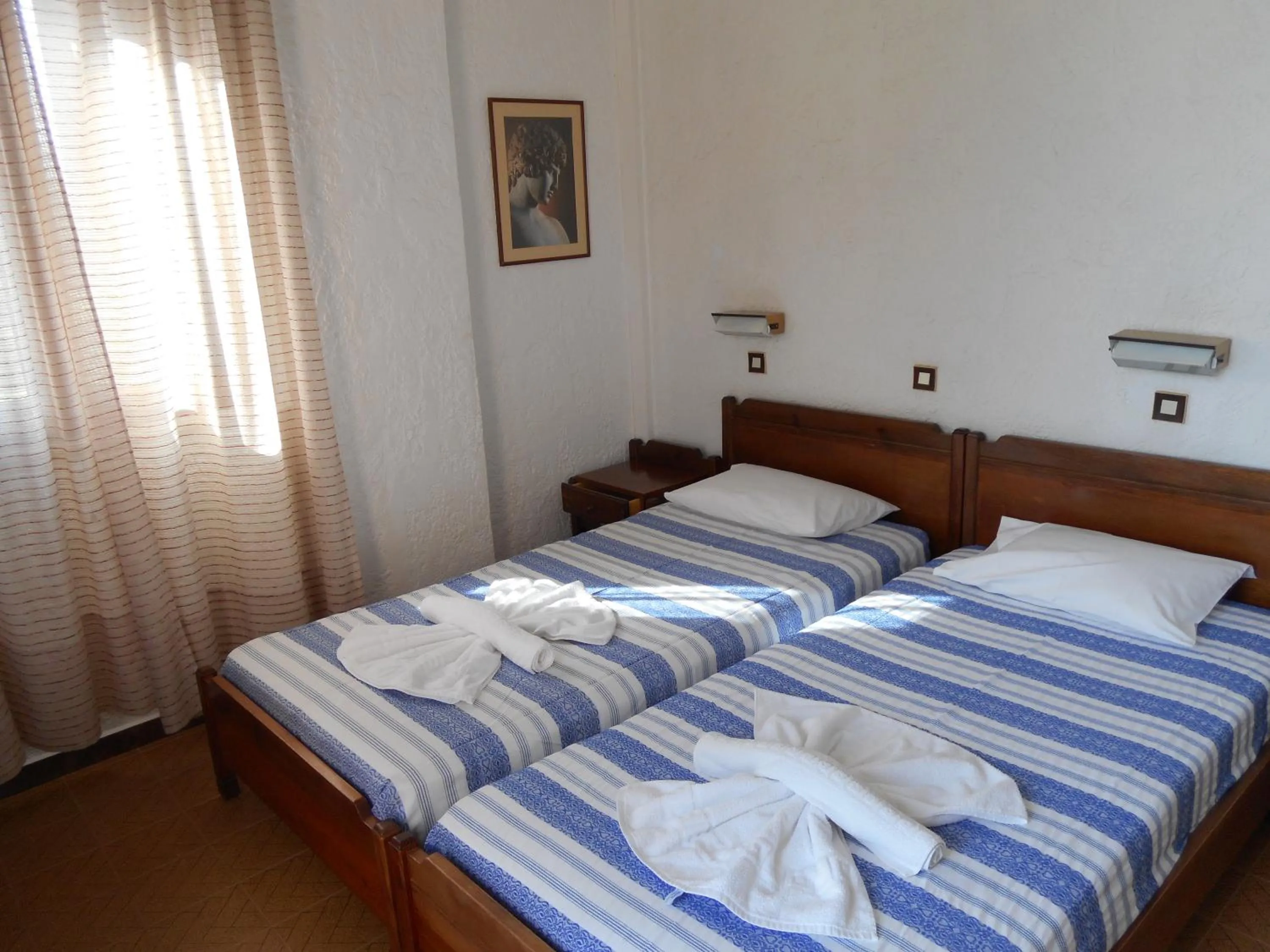 Triple Room with Sea View in Pythaïs Hotel